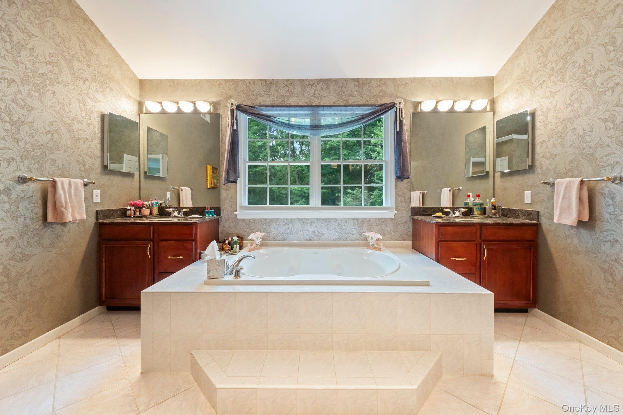 Single Family Hyatt  Westchester County, NY 10589, MLS-883765-30