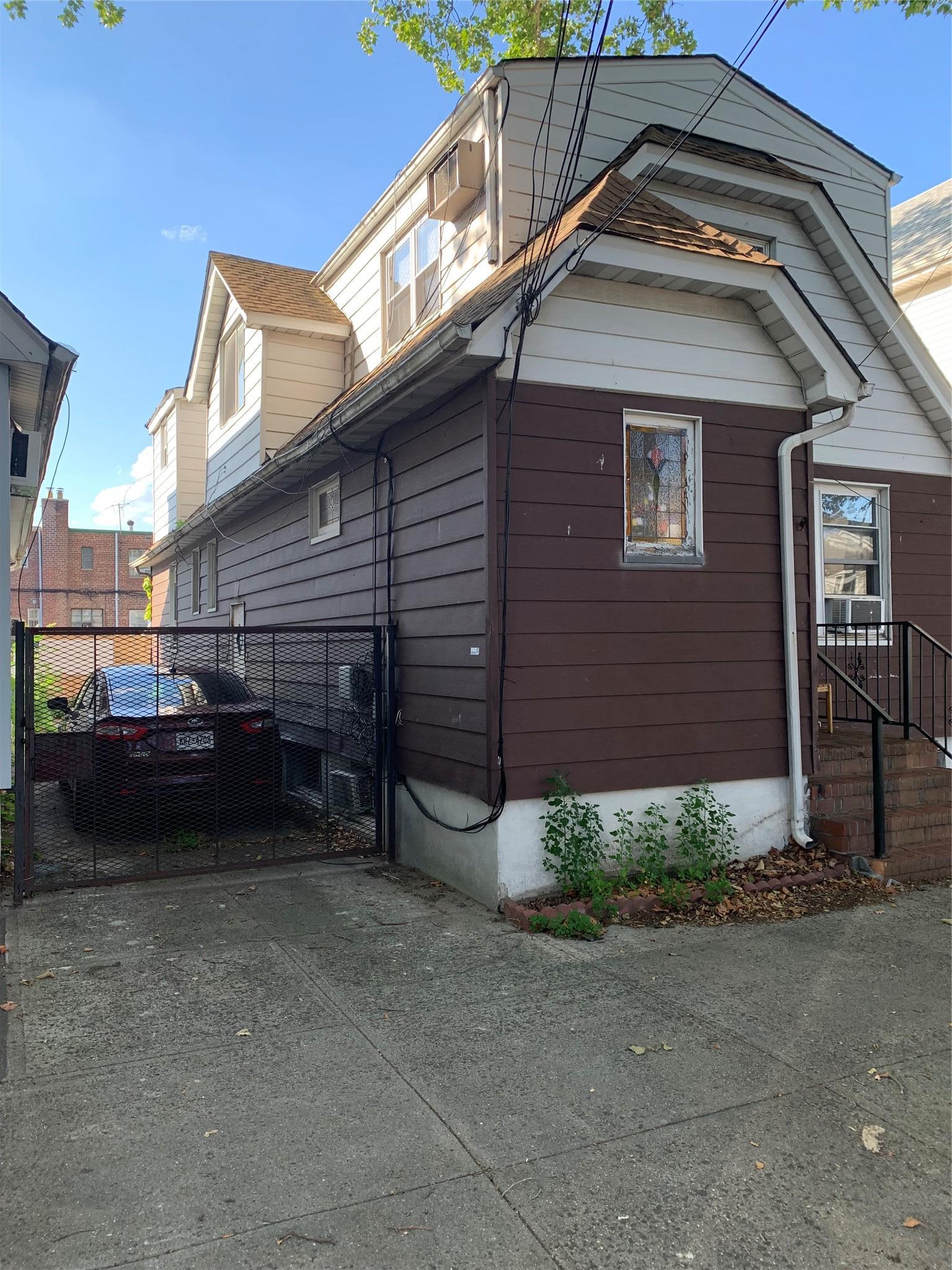 Single Family 79th  Queens, NY 11367, MLS-883777-2