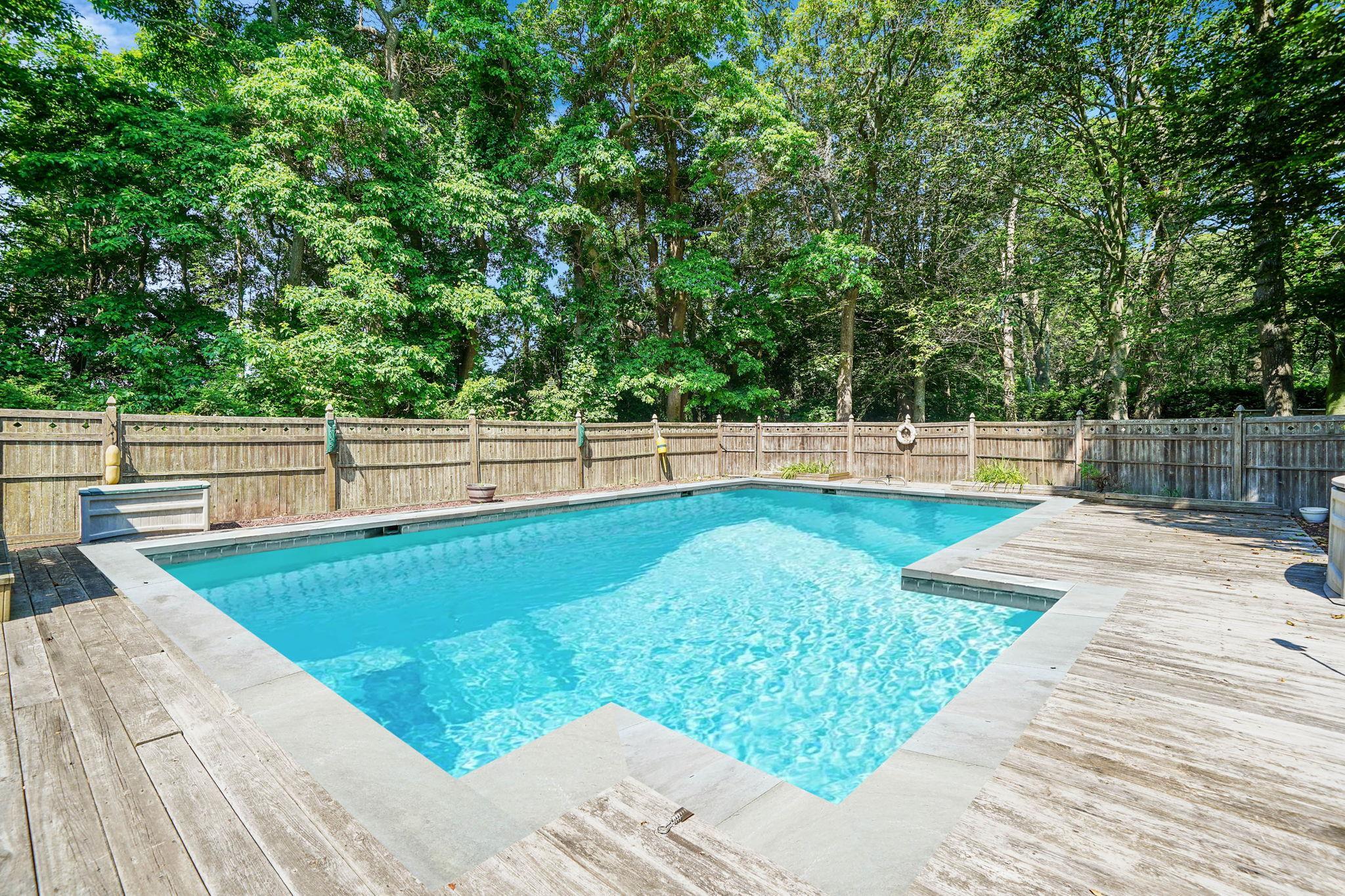 Single Family Youngs  Suffolk County, NY 11952, MLS-883793-2