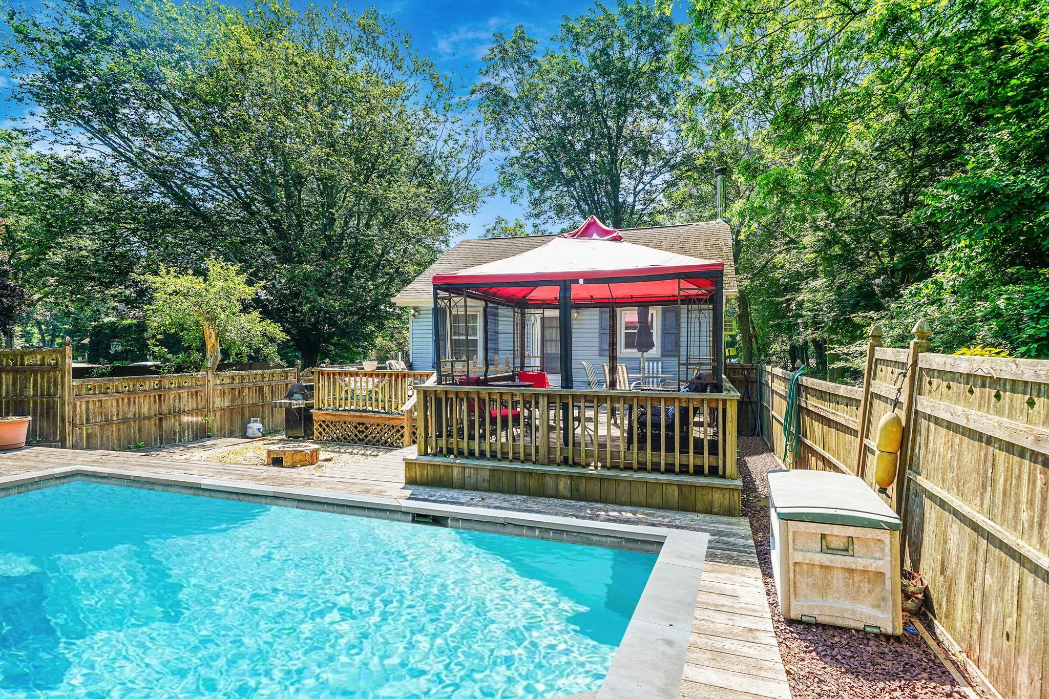 Single Family Youngs  Suffolk County, NY 11952, MLS-883793-4