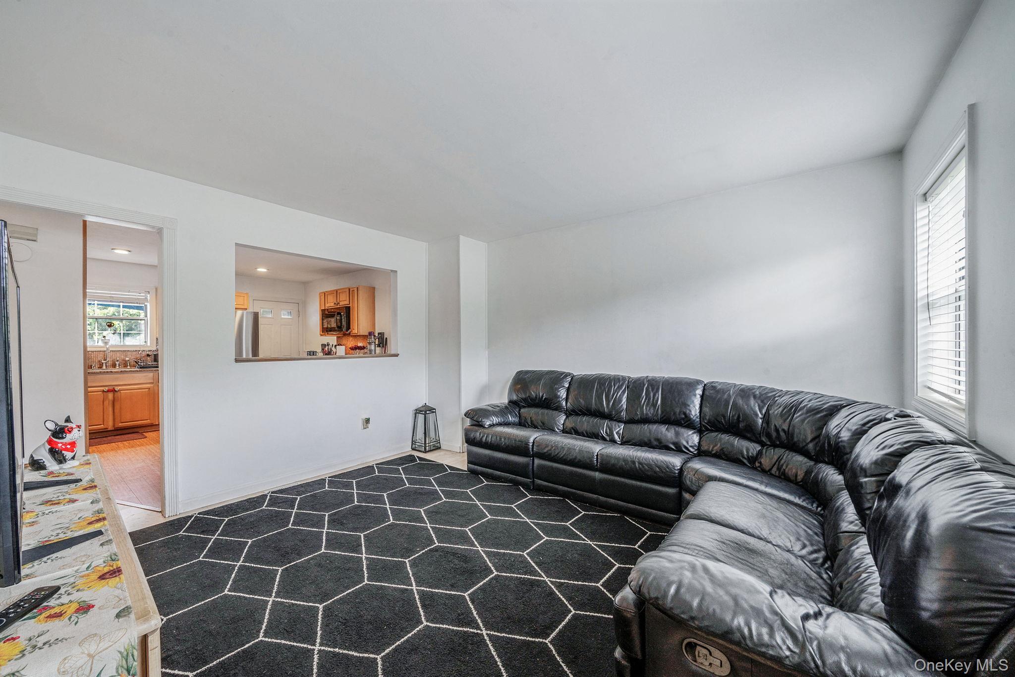 Single Family Union  Suffolk County, NY 11779, MLS-883809-16