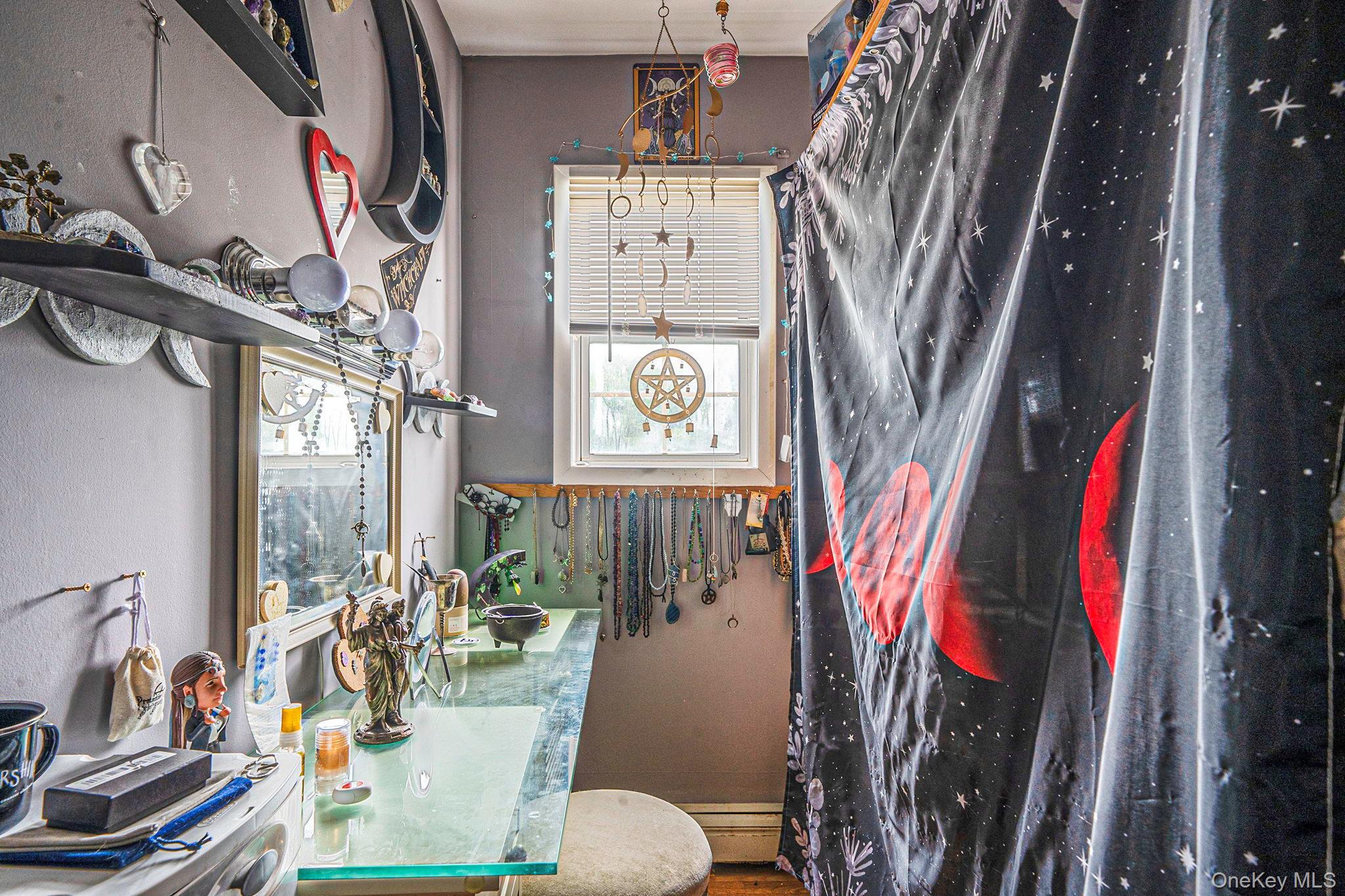 Single Family Union  Suffolk County, NY 11779, MLS-883809-25