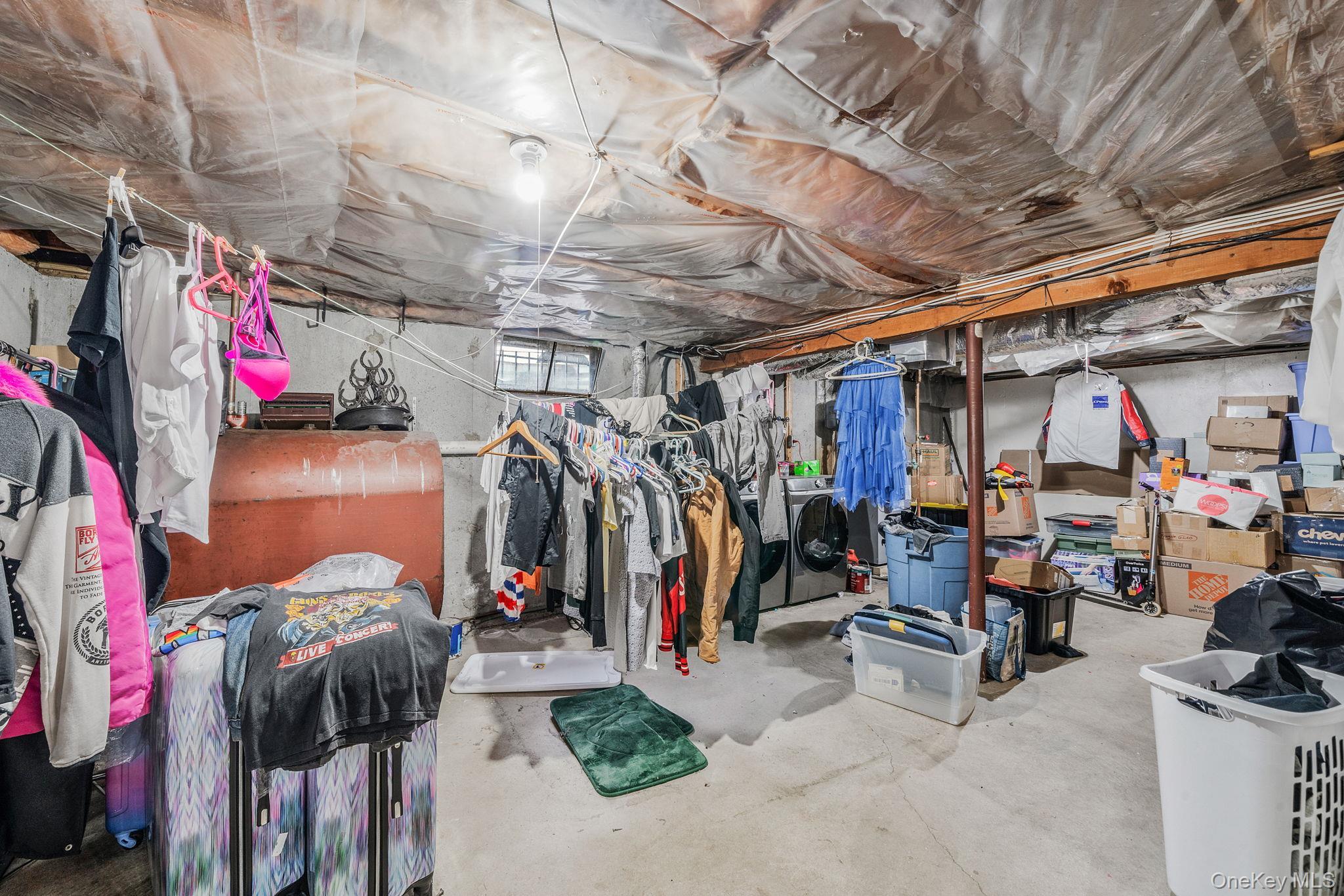 Single Family Union  Suffolk County, NY 11779, MLS-883809-28