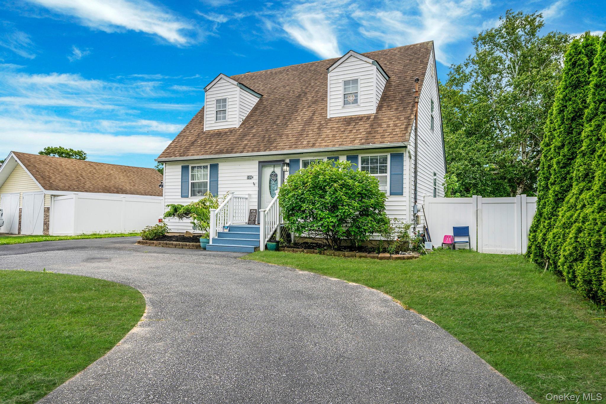 Single Family Union  Suffolk County, NY 11779, MLS-883809-3