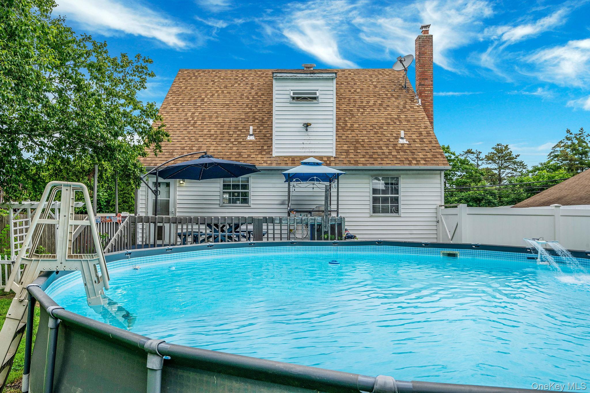 Single Family Union  Suffolk County, NY 11779, MLS-883809-5