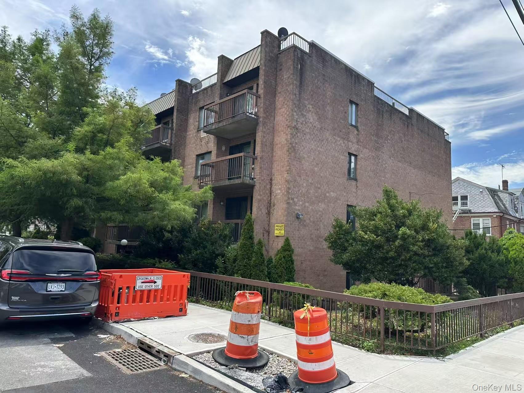 Condo 158th  Queens, NY 11358, MLS-883812-19