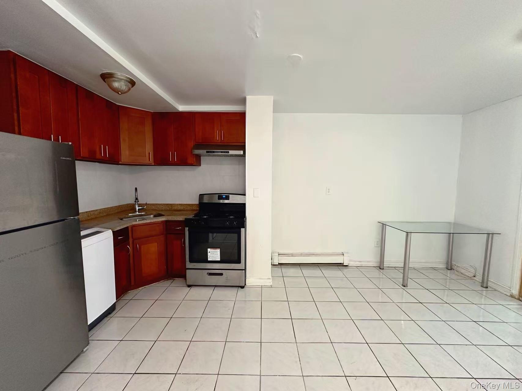 Condo 158th  Queens, NY 11358, MLS-883812-2