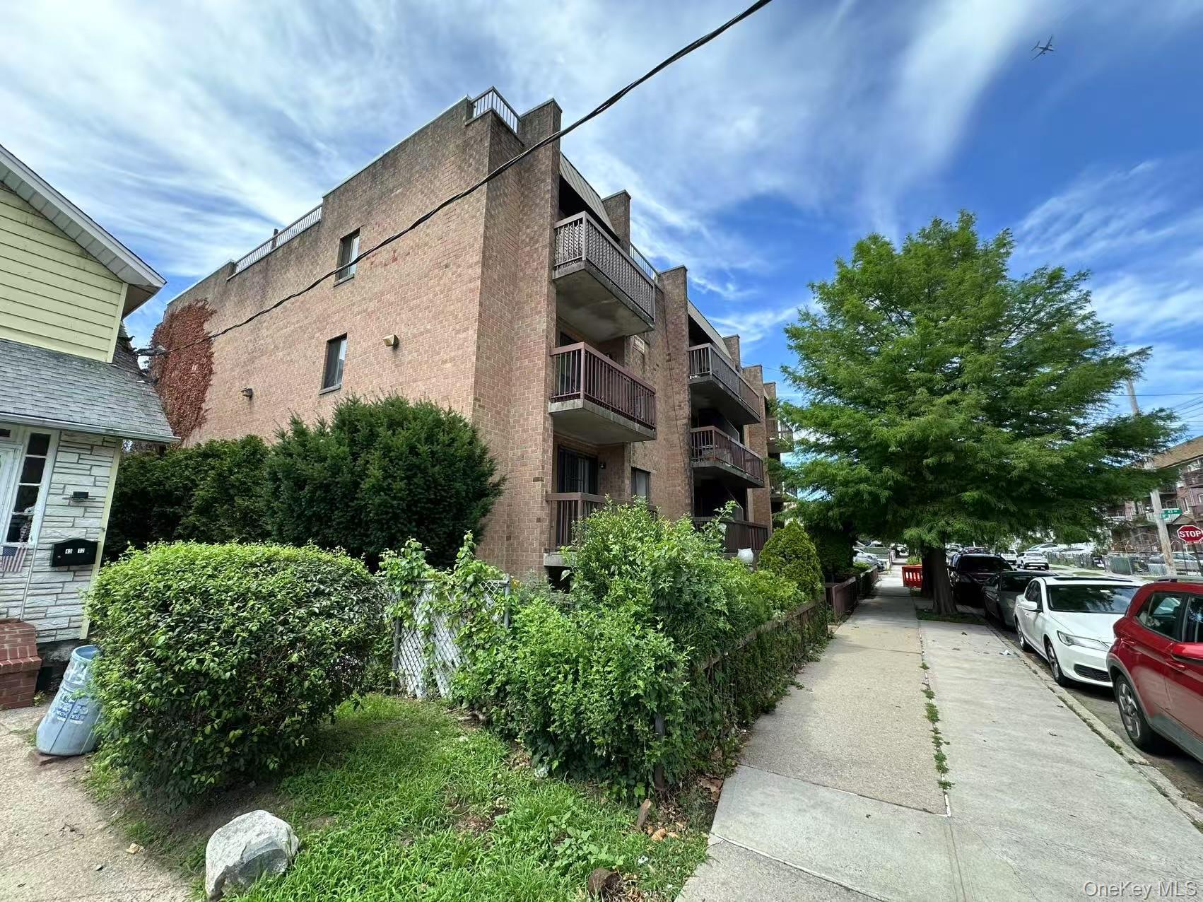 Condo 158th  Queens, NY 11358, MLS-883812-20
