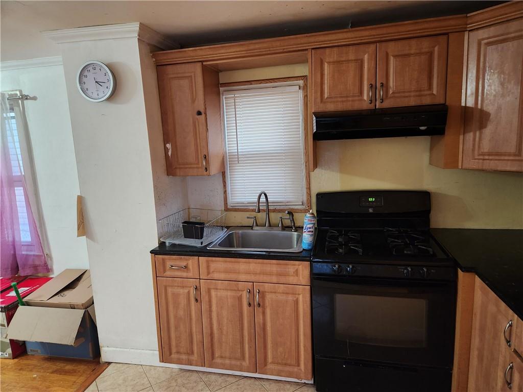 Single Family Swinton  Bronx, NY 10465, MLS-883826-5