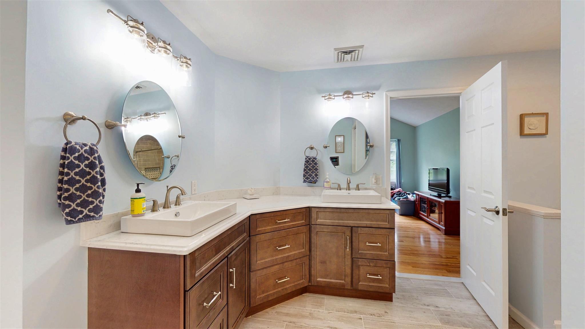 Single Family East  Orange County, NY 12586, MLS-883842-33