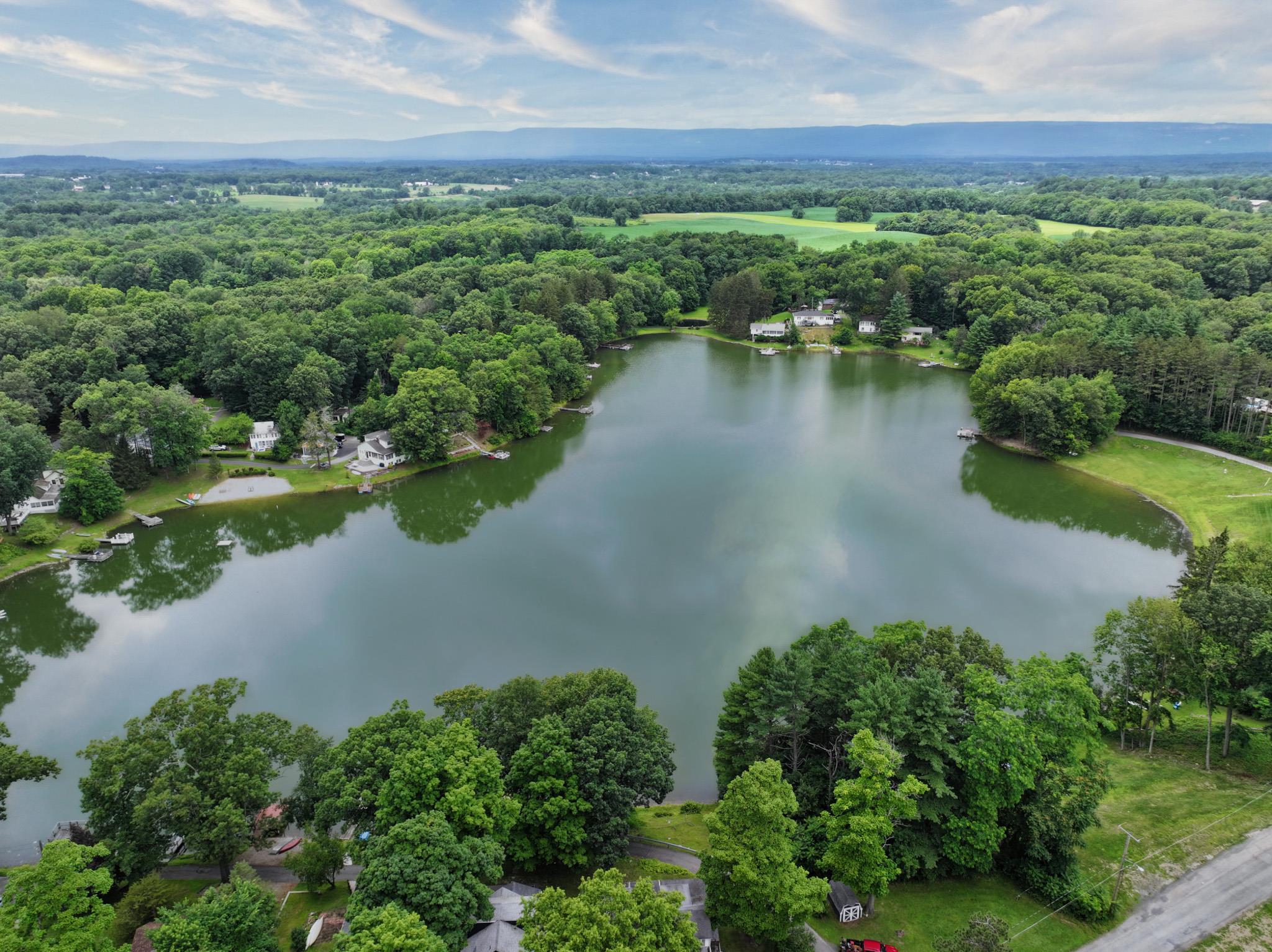 Single Family East  Orange County, NY 12586, MLS-883842-36