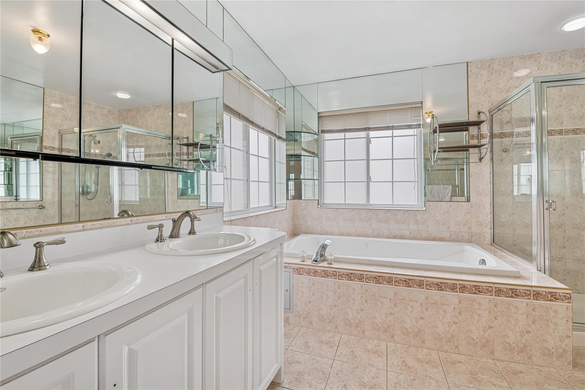 Single Family Beech Nassau County, NY 11561, MLS-883844-21