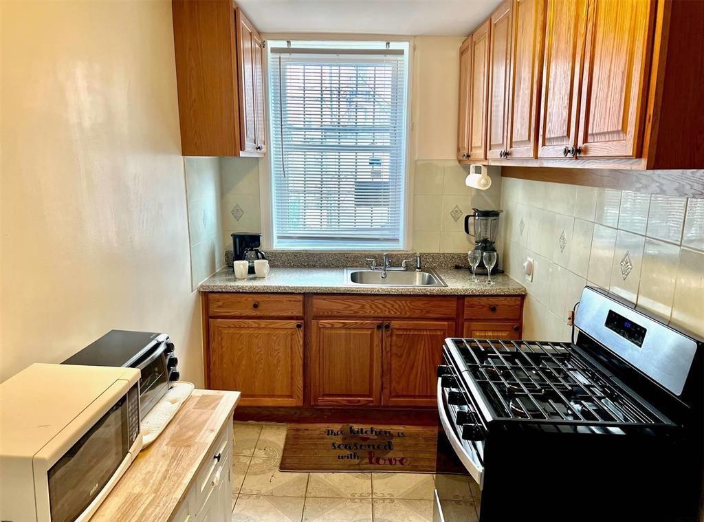Single Family 42nd  Brooklyn, NY 11203, MLS-883860-9