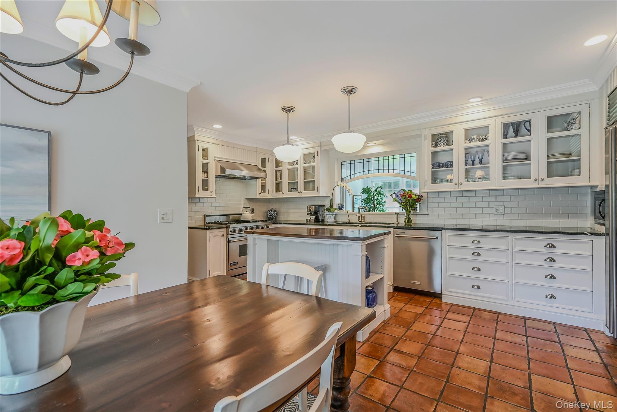 Single Family Van Wyck Suffolk County, NY 11743, MLS-883871-16