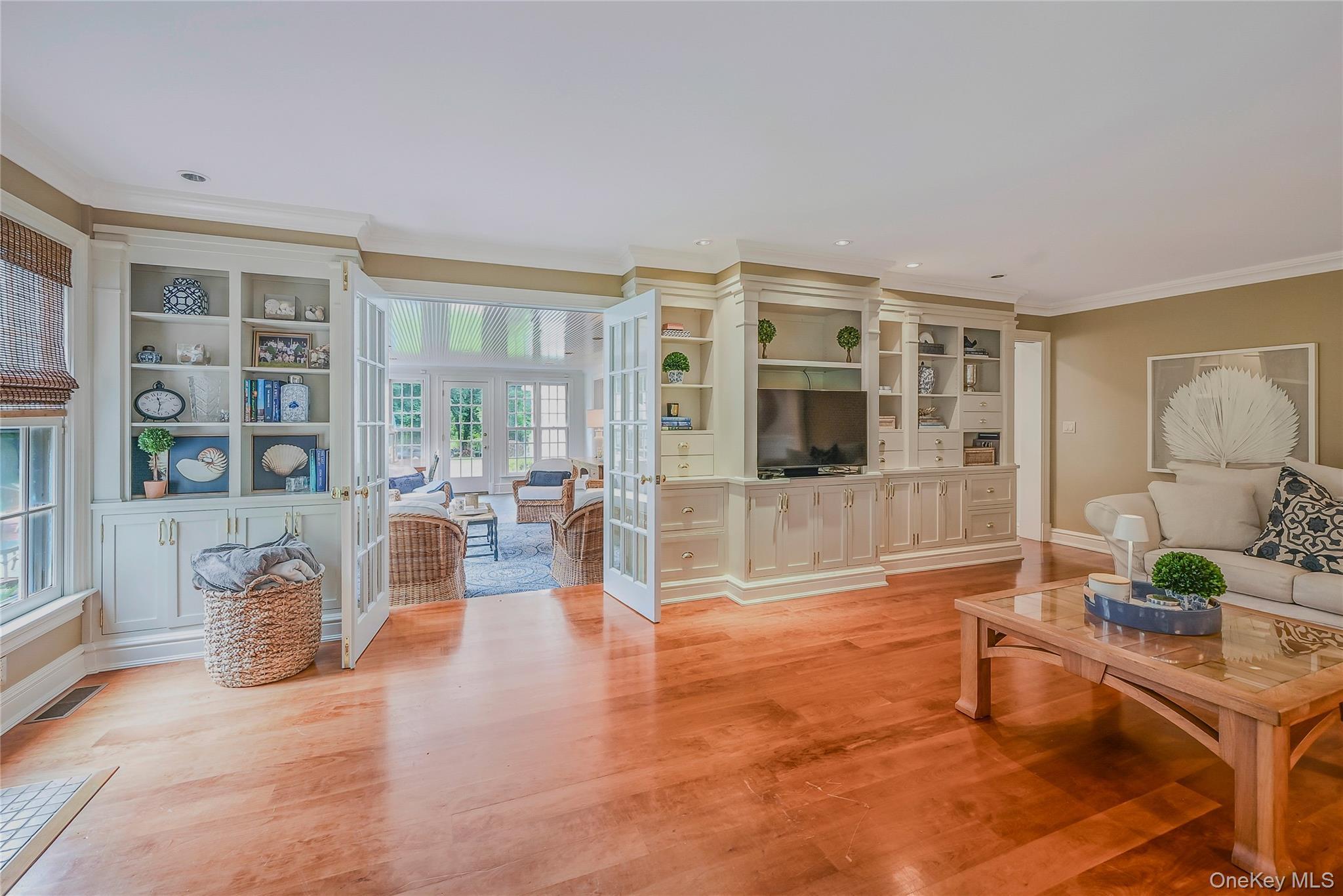 Single Family Van Wyck Suffolk County, NY 11743, MLS-883871-26