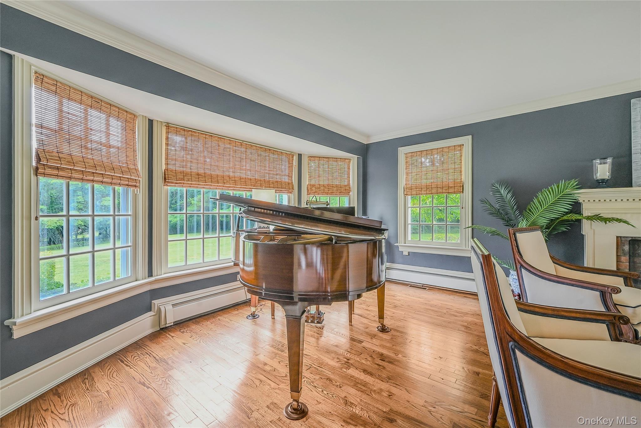 Single Family Van Wyck Suffolk County, NY 11743, MLS-883871-8