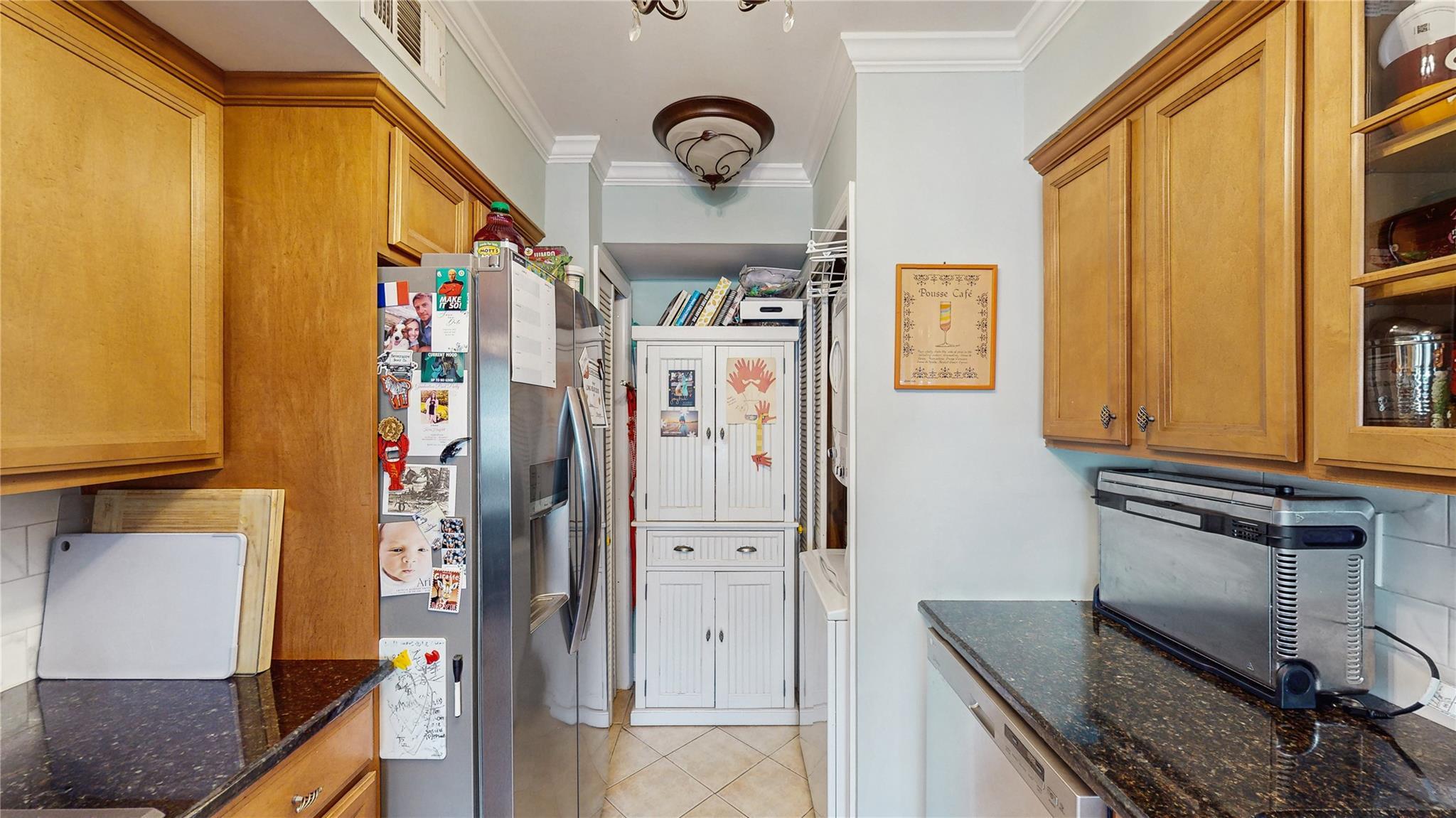 Condo Storm  Suffolk County, NY 11742, MLS-883874-15