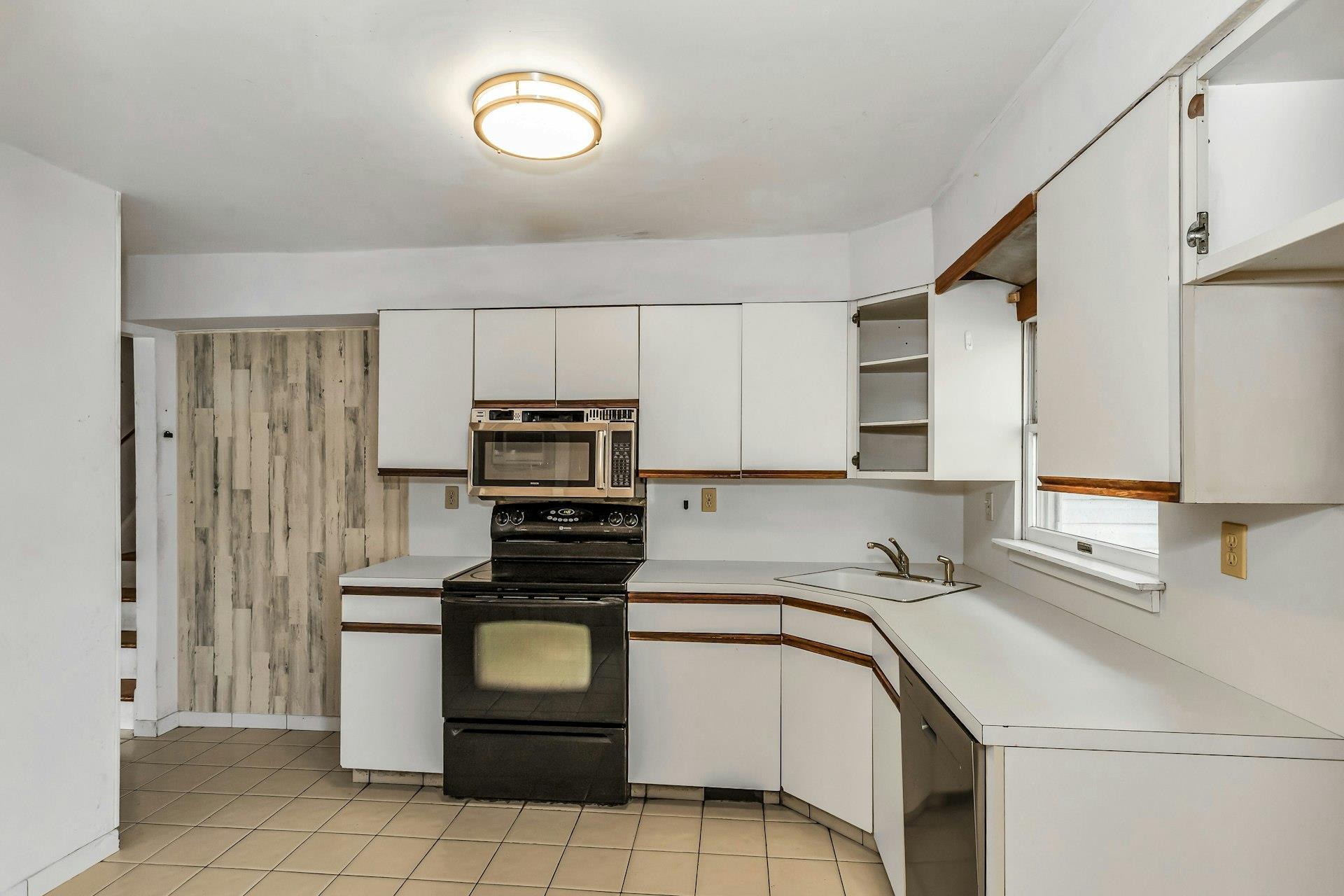 Single Family Harrison  Nassau County, NY 11558, MLS-883884-8
