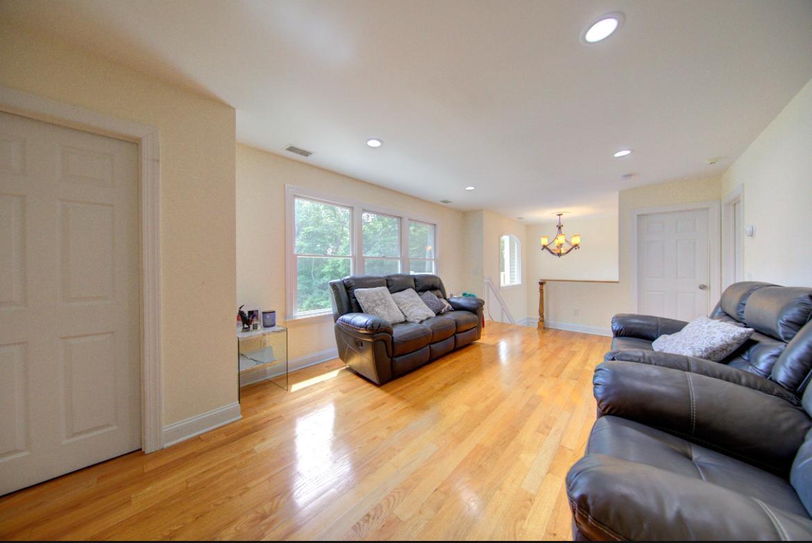 Single Family Chestnut  Suffolk County, NY 11766, MLS-883885-17