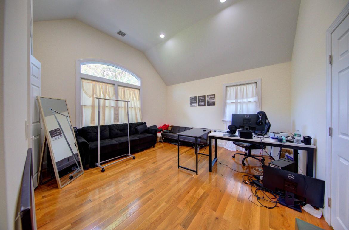 Single Family Chestnut  Suffolk County, NY 11766, MLS-883885-21