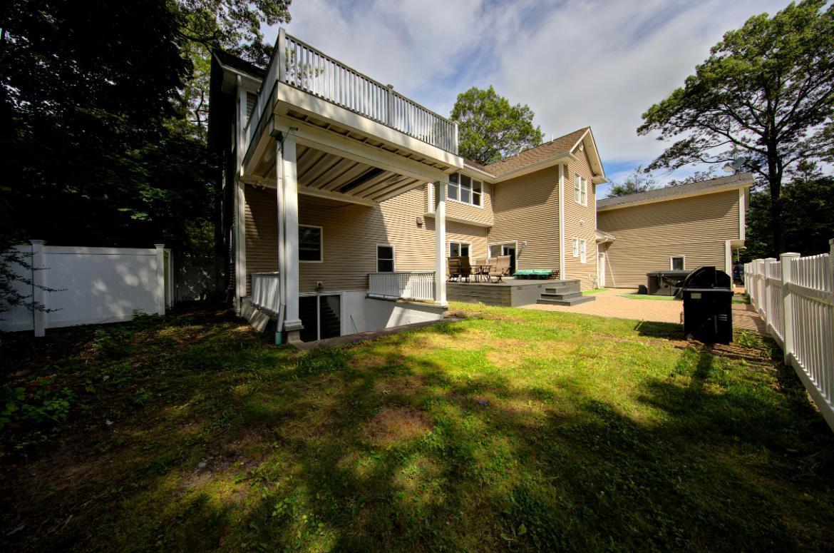 Single Family Chestnut  Suffolk County, NY 11766, MLS-883885-27