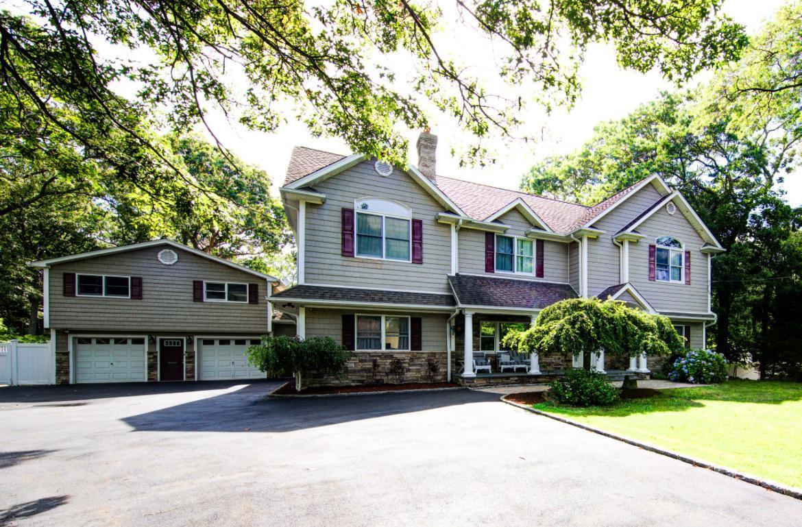 Single Family Chestnut  Suffolk County, NY 11766, MLS-883885-4