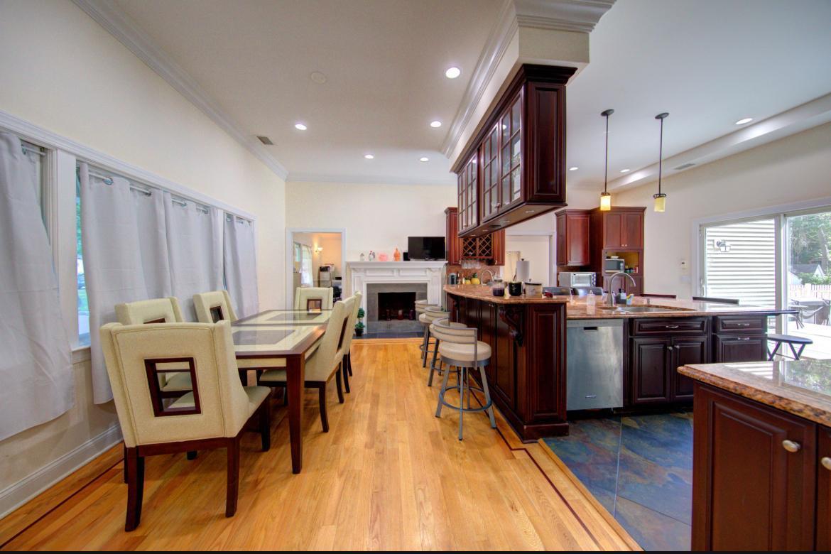 Single Family Chestnut  Suffolk County, NY 11766, MLS-883885-8