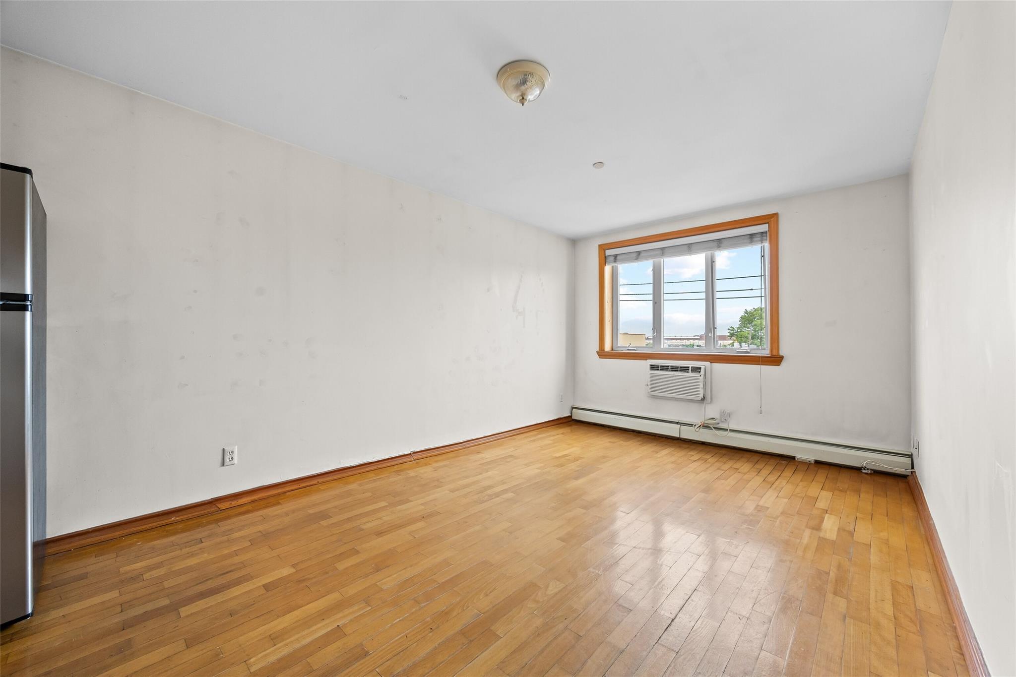 Condo Stillwell  Brooklyn, NY 11223, MLS-883897-4