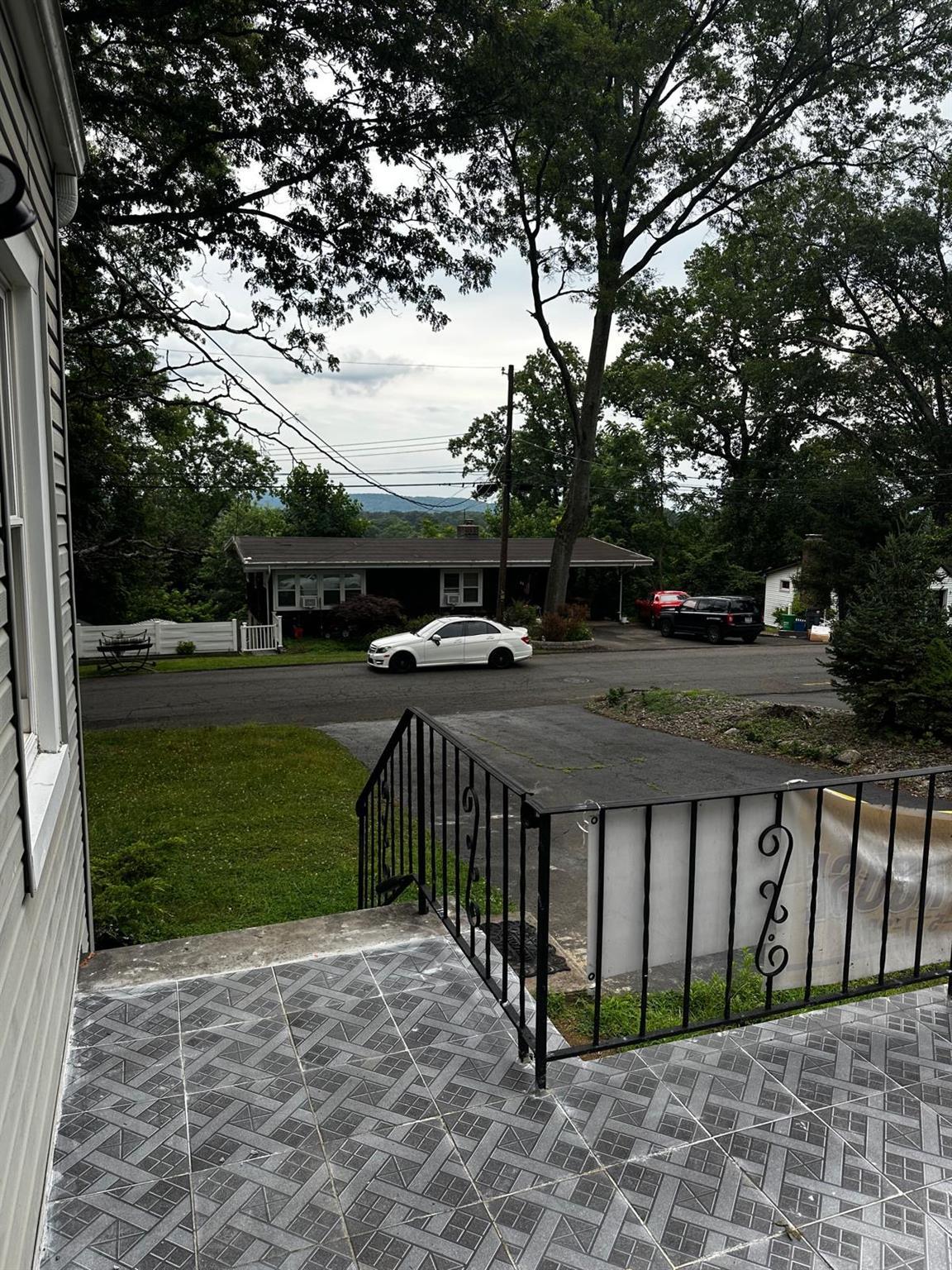Single Family Lindbergh  Rockland County, NY 10956, MLS-883933-2