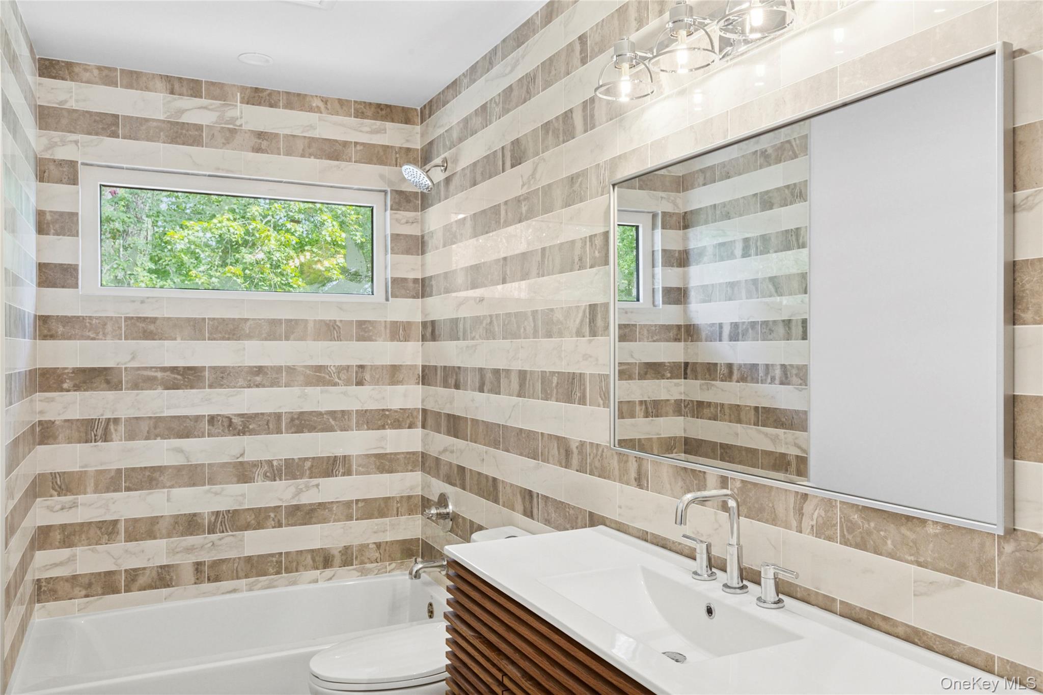 Single Family Plume Grass Suffolk County, NY 11977, MLS-883942-13