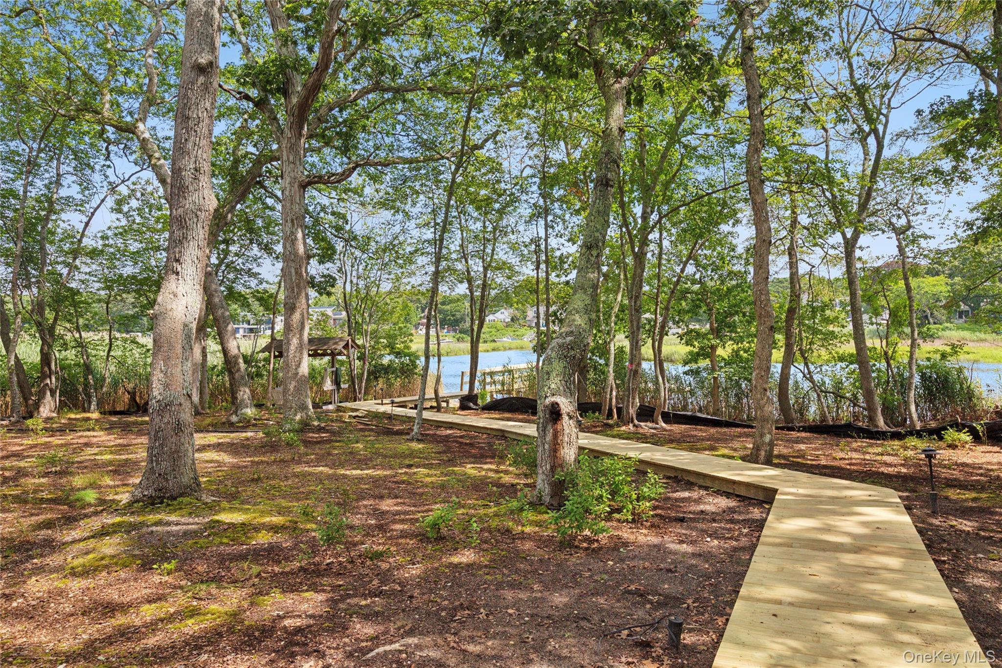 Single Family Plume Grass Suffolk County, NY 11977, MLS-883942-25