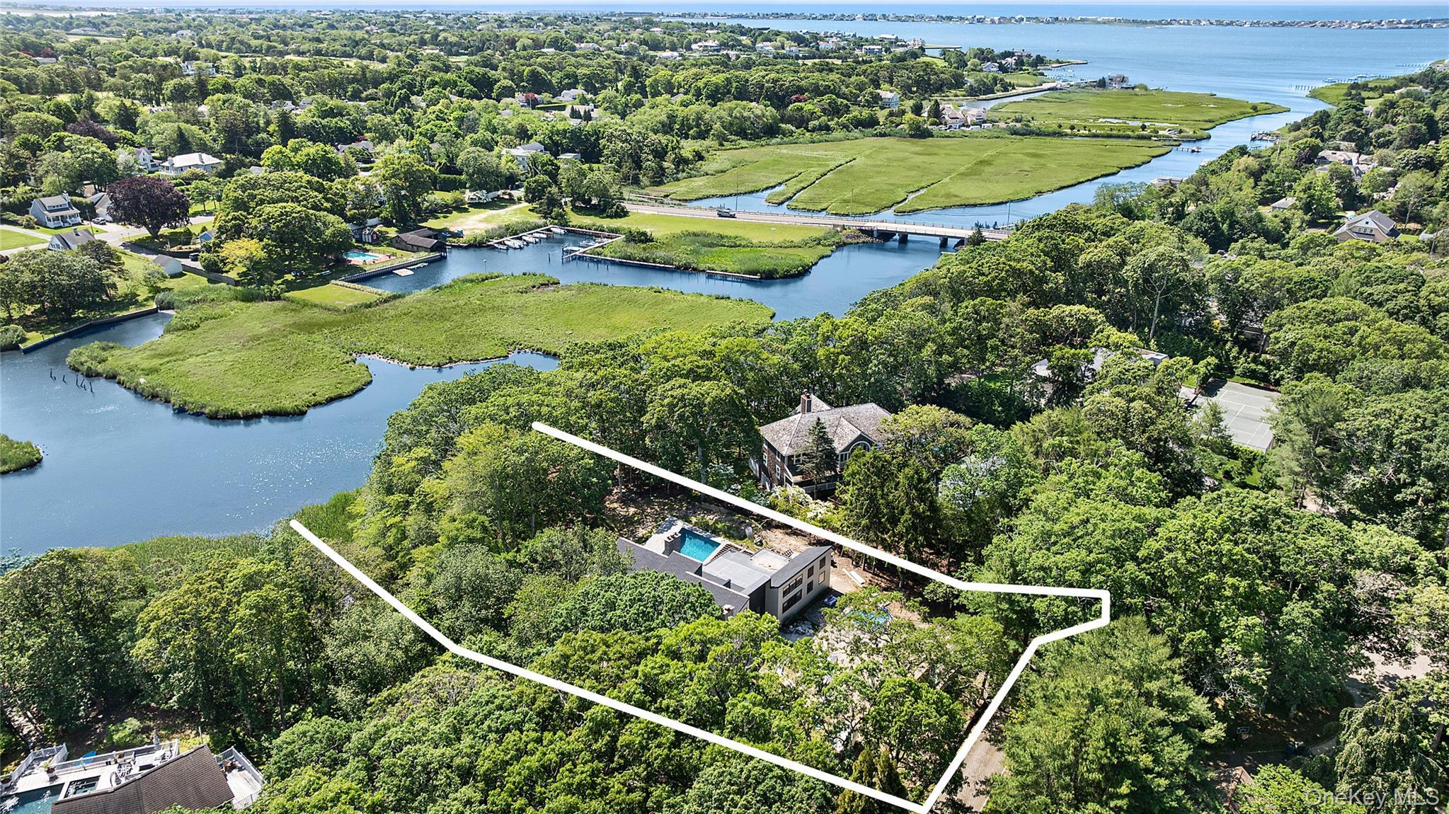 Single Family Plume Grass  Suffolk County, NY 11977, MLS-883942-29