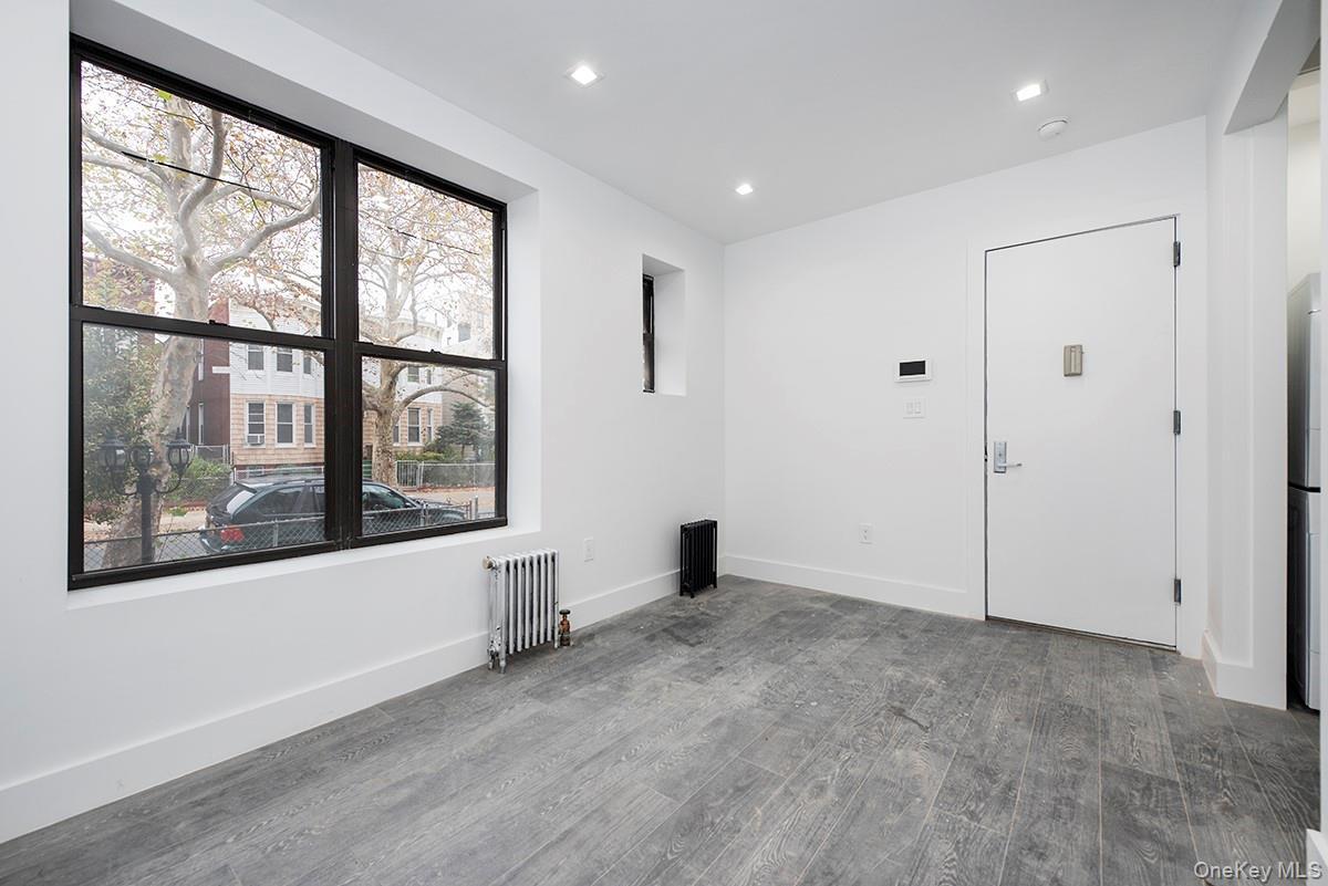 Commercial Sale Rutland Brooklyn, NY 11225, MLS-883953-12