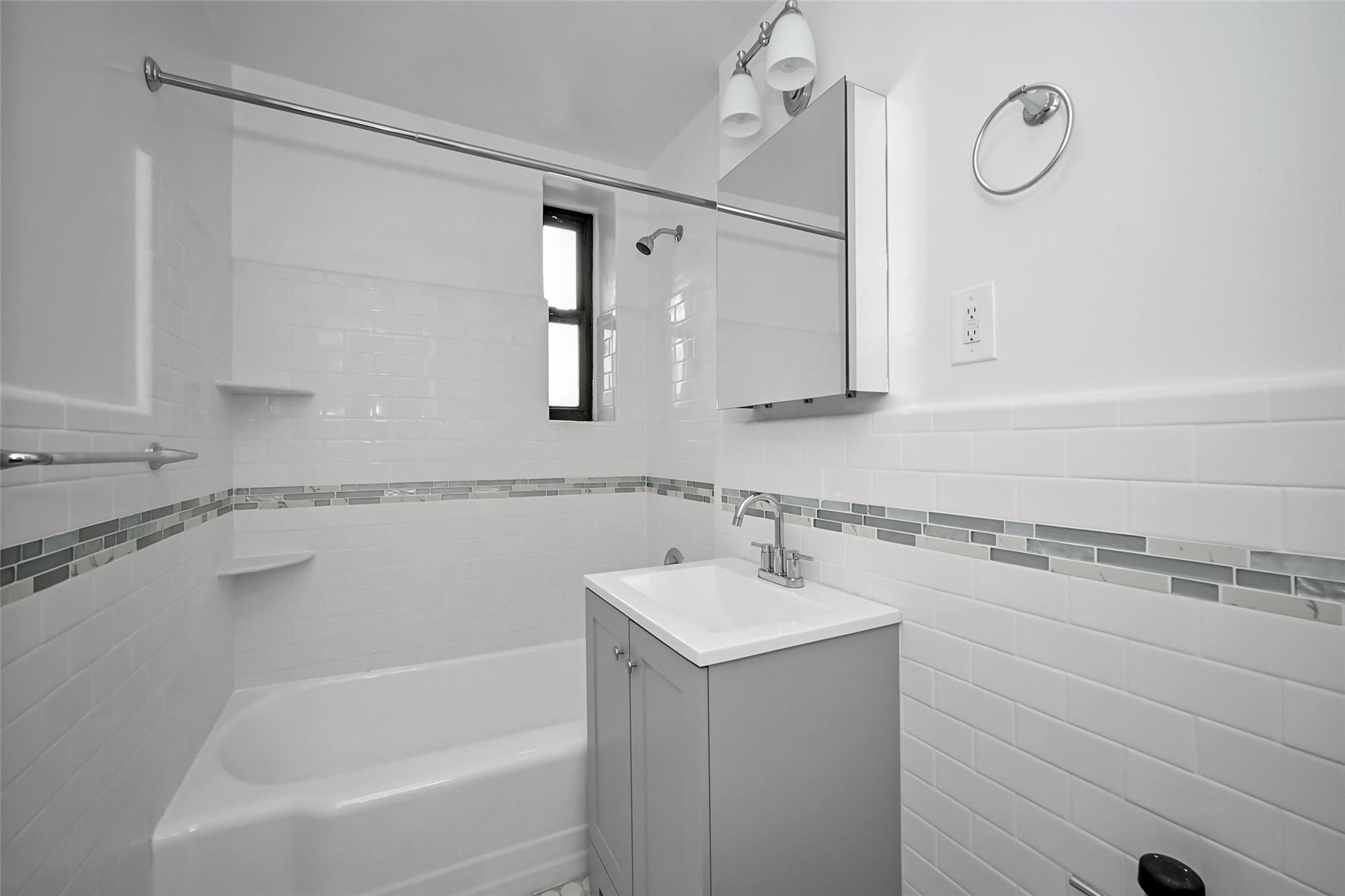 Coop Neilson  Queens, NY 11691, MLS-883964-11