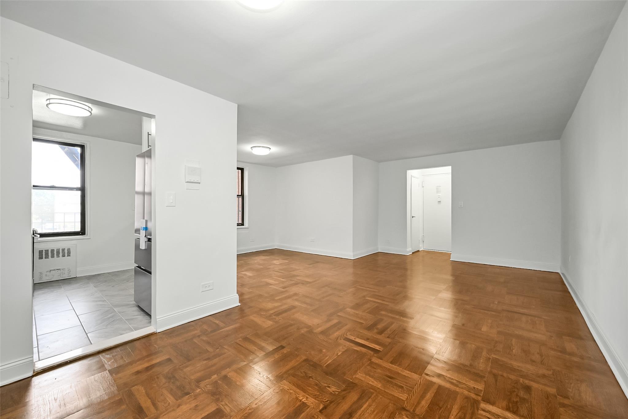 Coop Neilson  Queens, NY 11691, MLS-883964-2