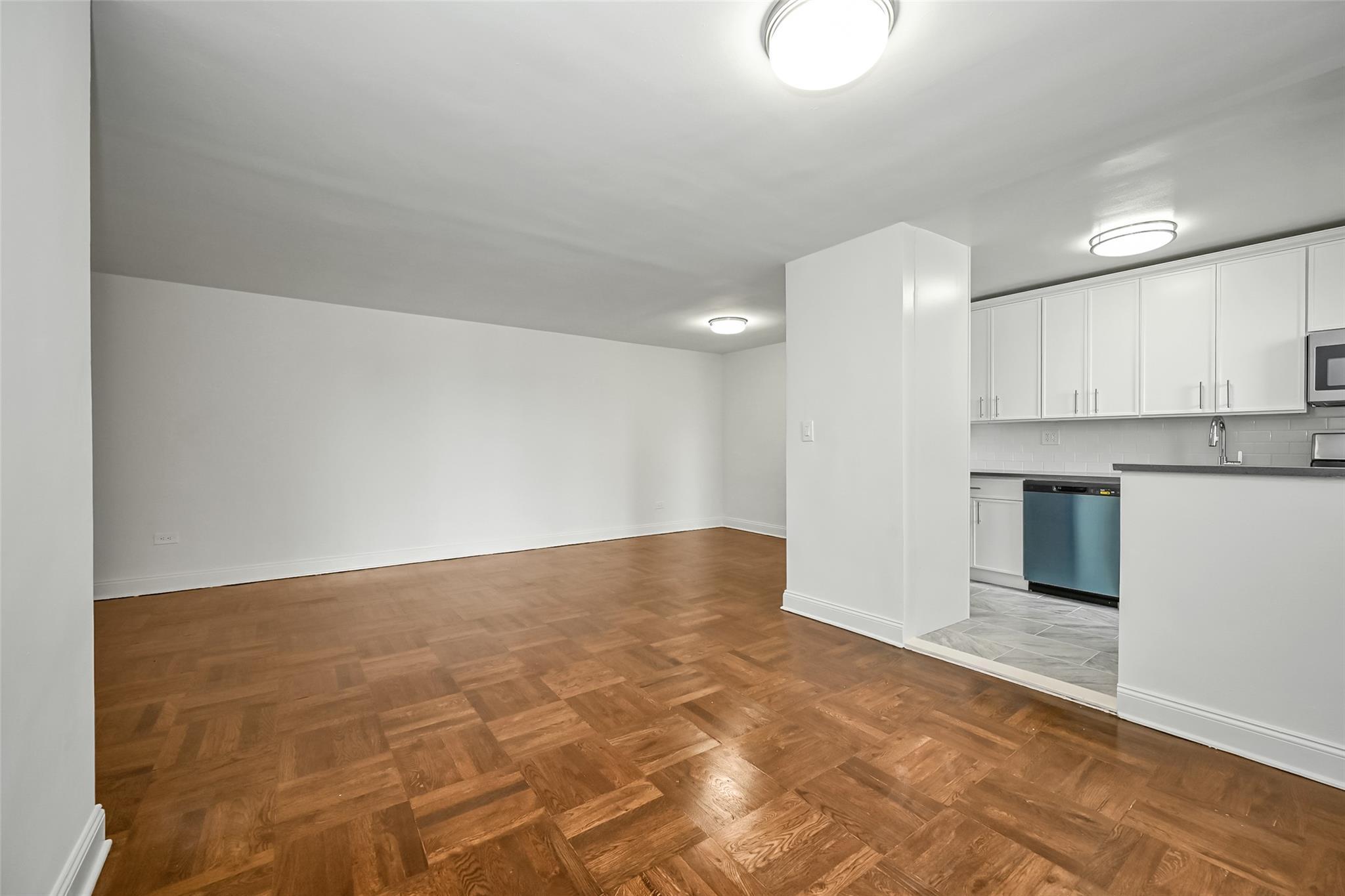 Coop Neilson  Queens, NY 11691, MLS-883964-5