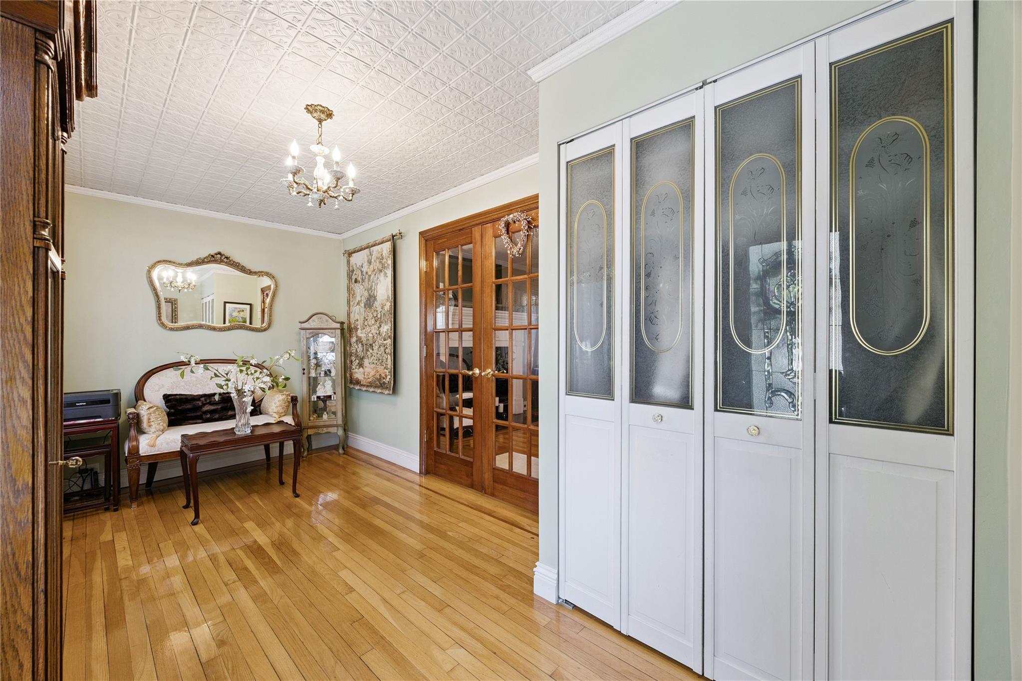 Single Family 33rd  Queens, NY 11354, MLS-883971-13