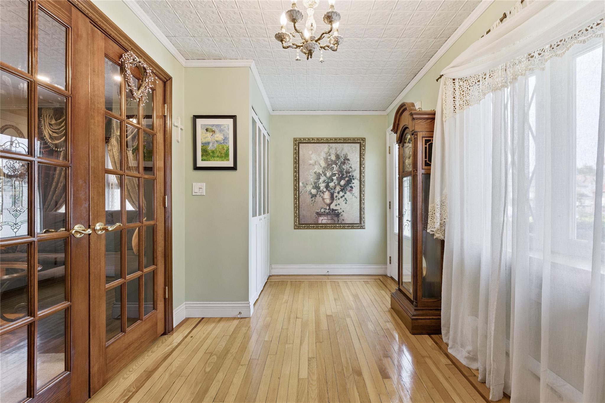 Single Family 33rd  Queens, NY 11354, MLS-883971-15