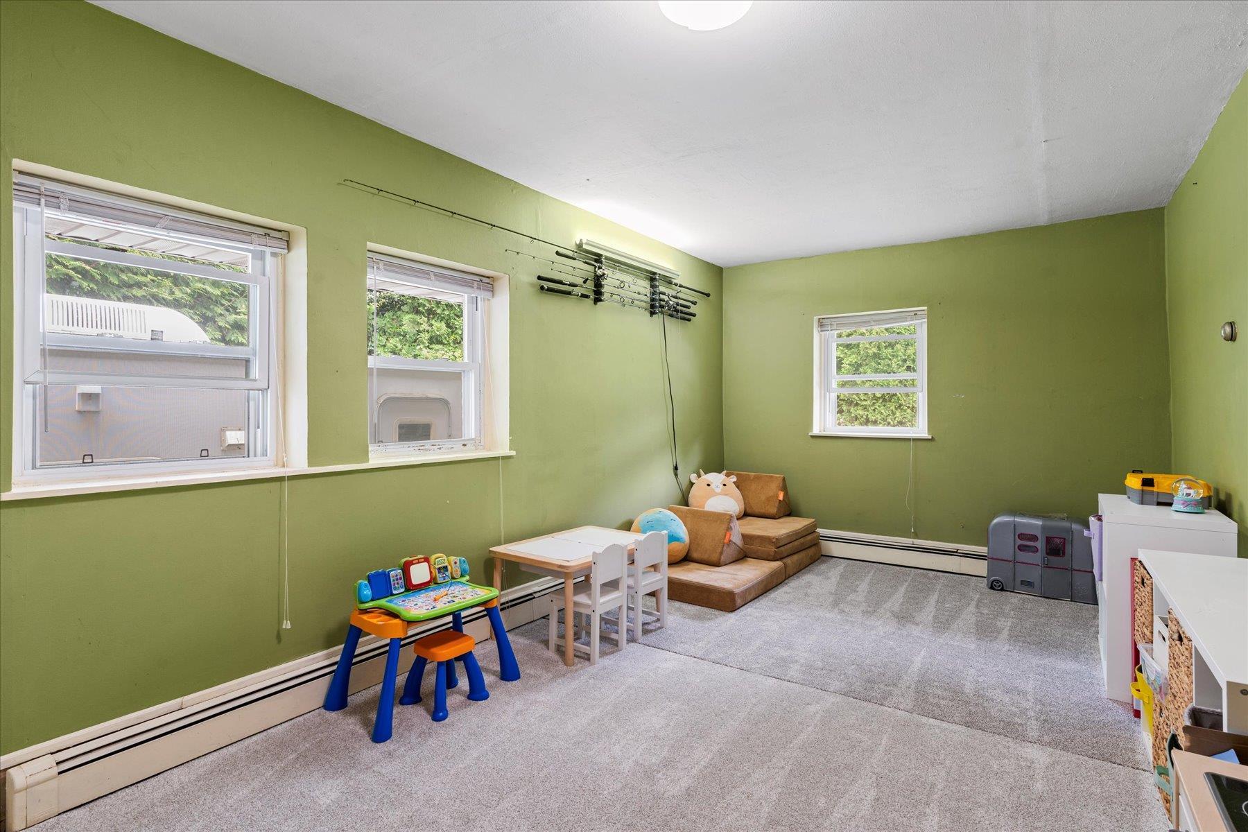 Single Family Hounslow  Suffolk County, NY 11967, MLS-883991-18