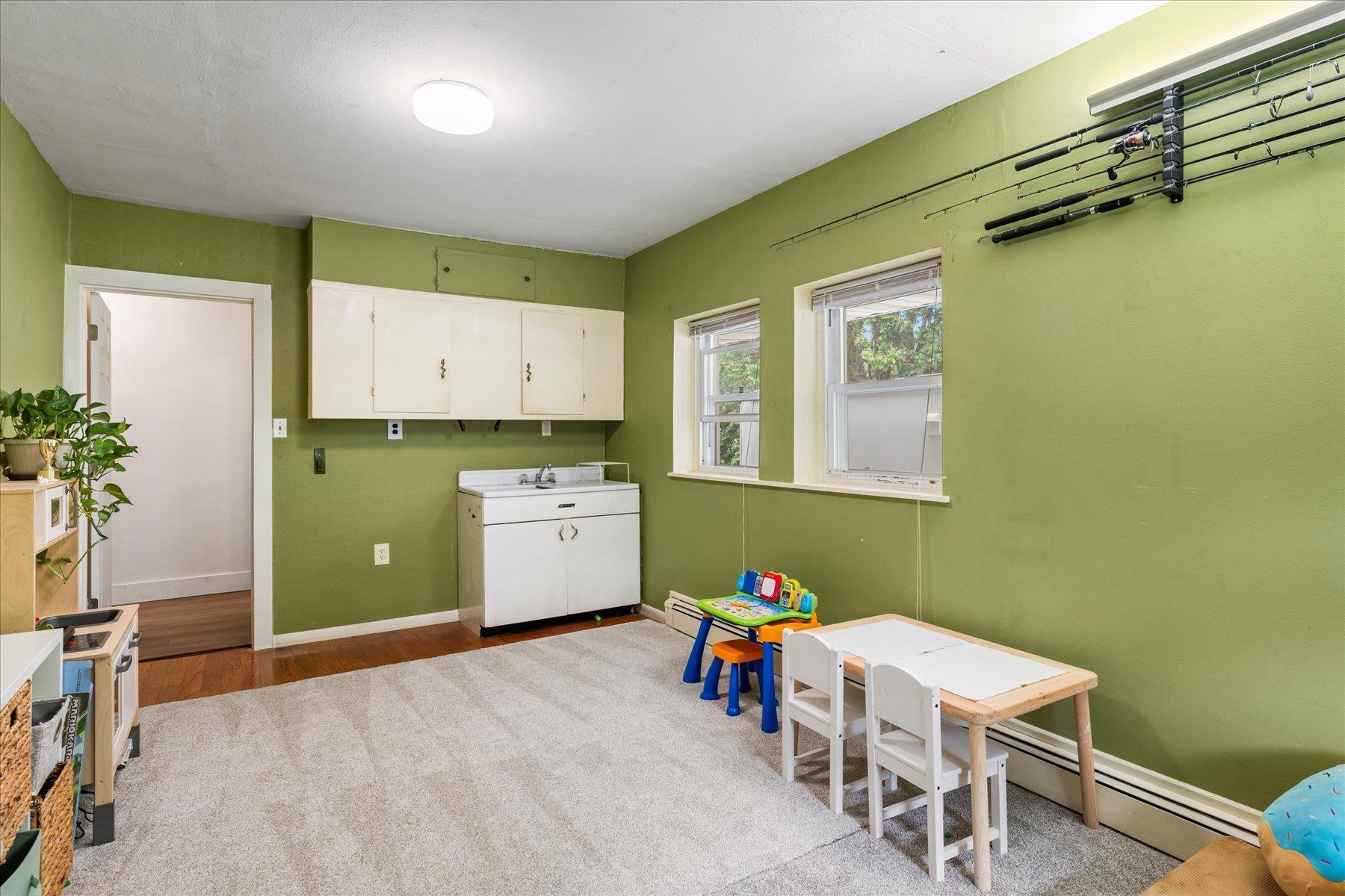 Single Family Hounslow  Suffolk County, NY 11967, MLS-883991-19