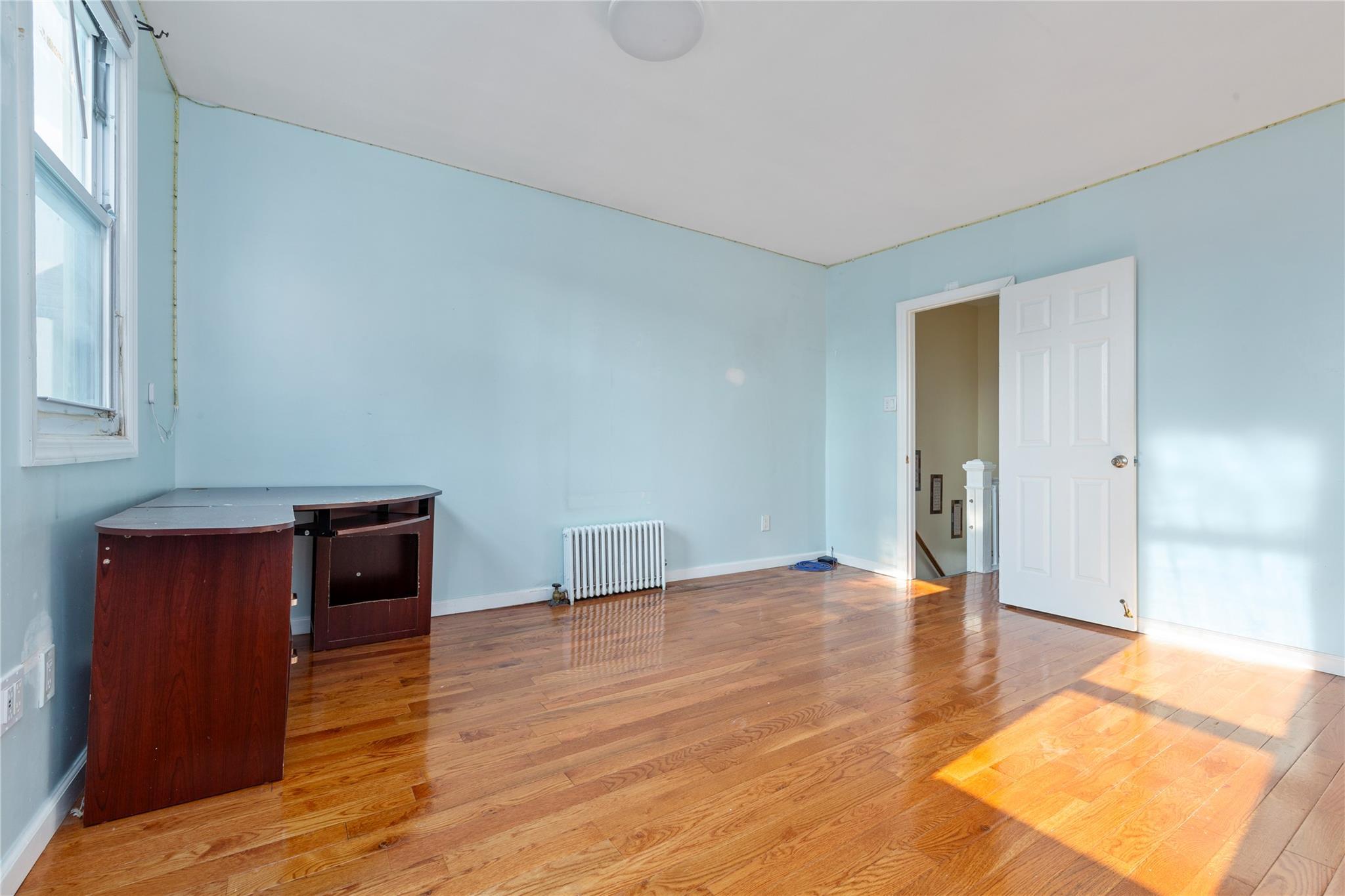 Single Family 127th S  Queens, NY 11420, MLS-884010-15