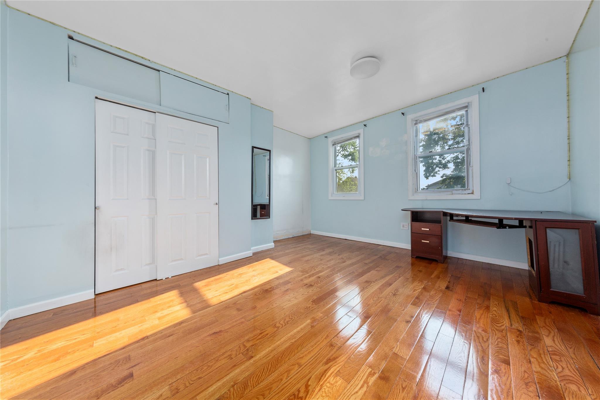 Single Family 127th S  Queens, NY 11420, MLS-884010-16