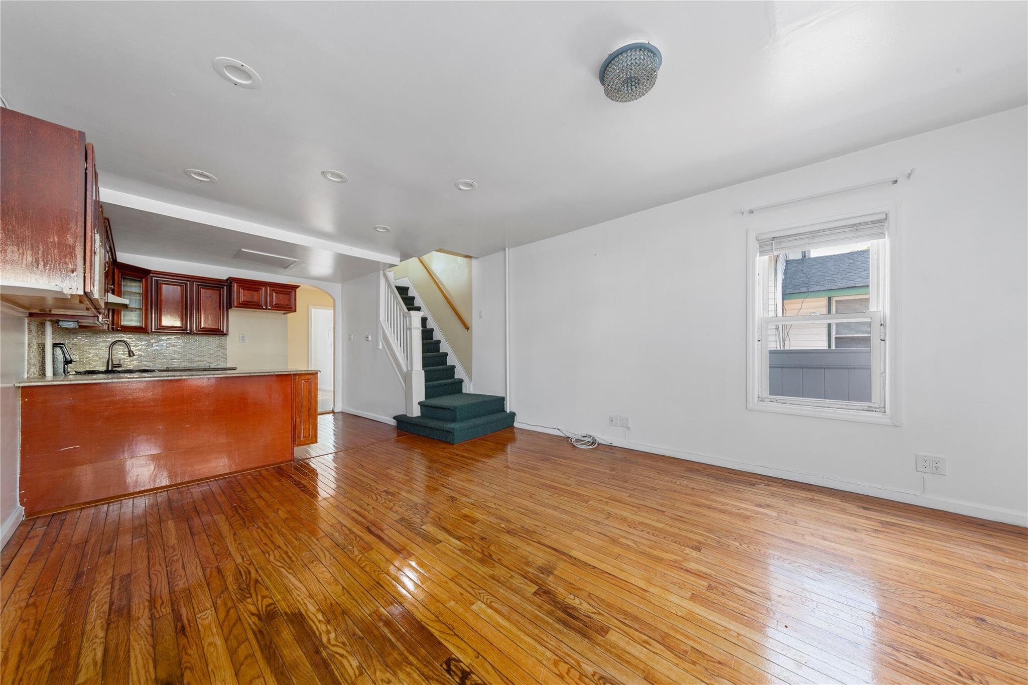 Single Family 127th S  Queens, NY 11420, MLS-884010-5