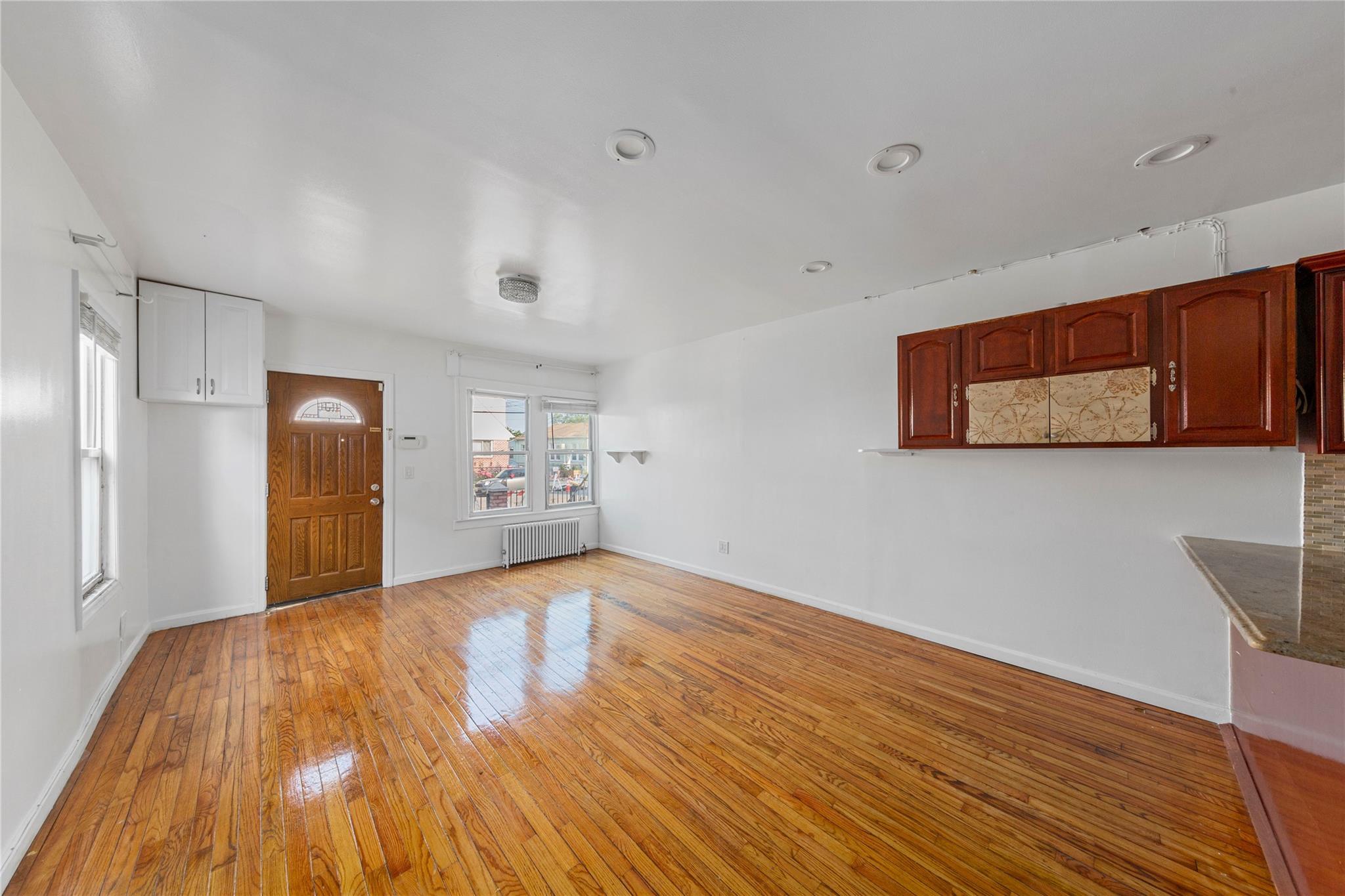 Single Family 127th S  Queens, NY 11420, MLS-884010-8