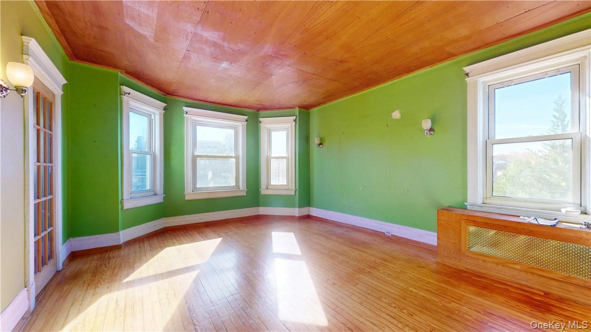 Single Family Hamilton  Westchester County, NY 10801, MLS-884027-18