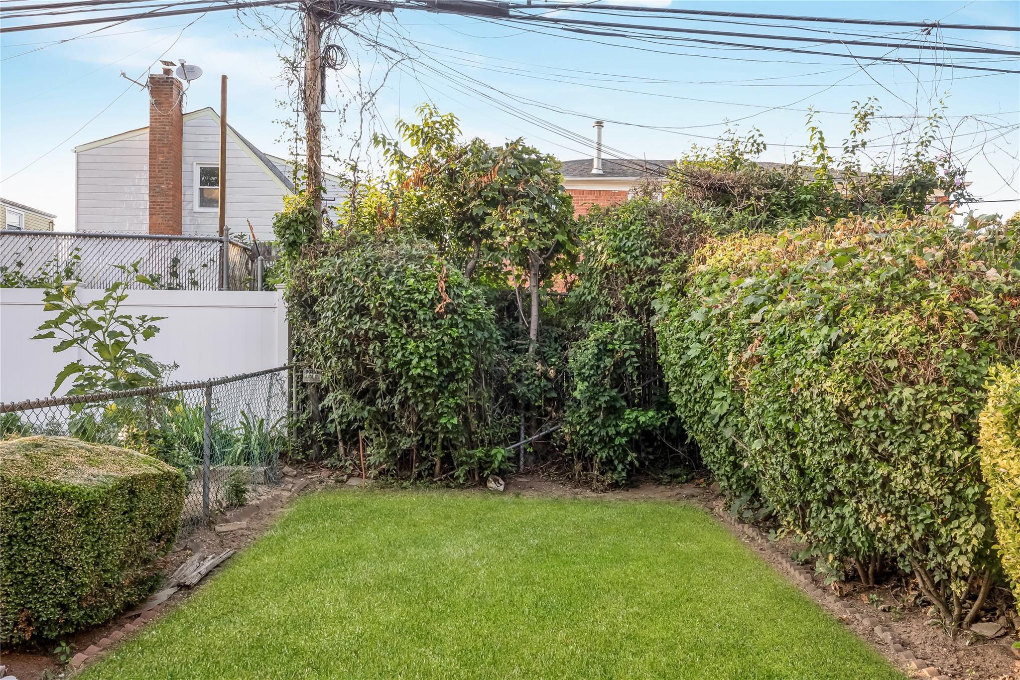 Single Family Murdock Queens, NY 11429, MLS-884030-21