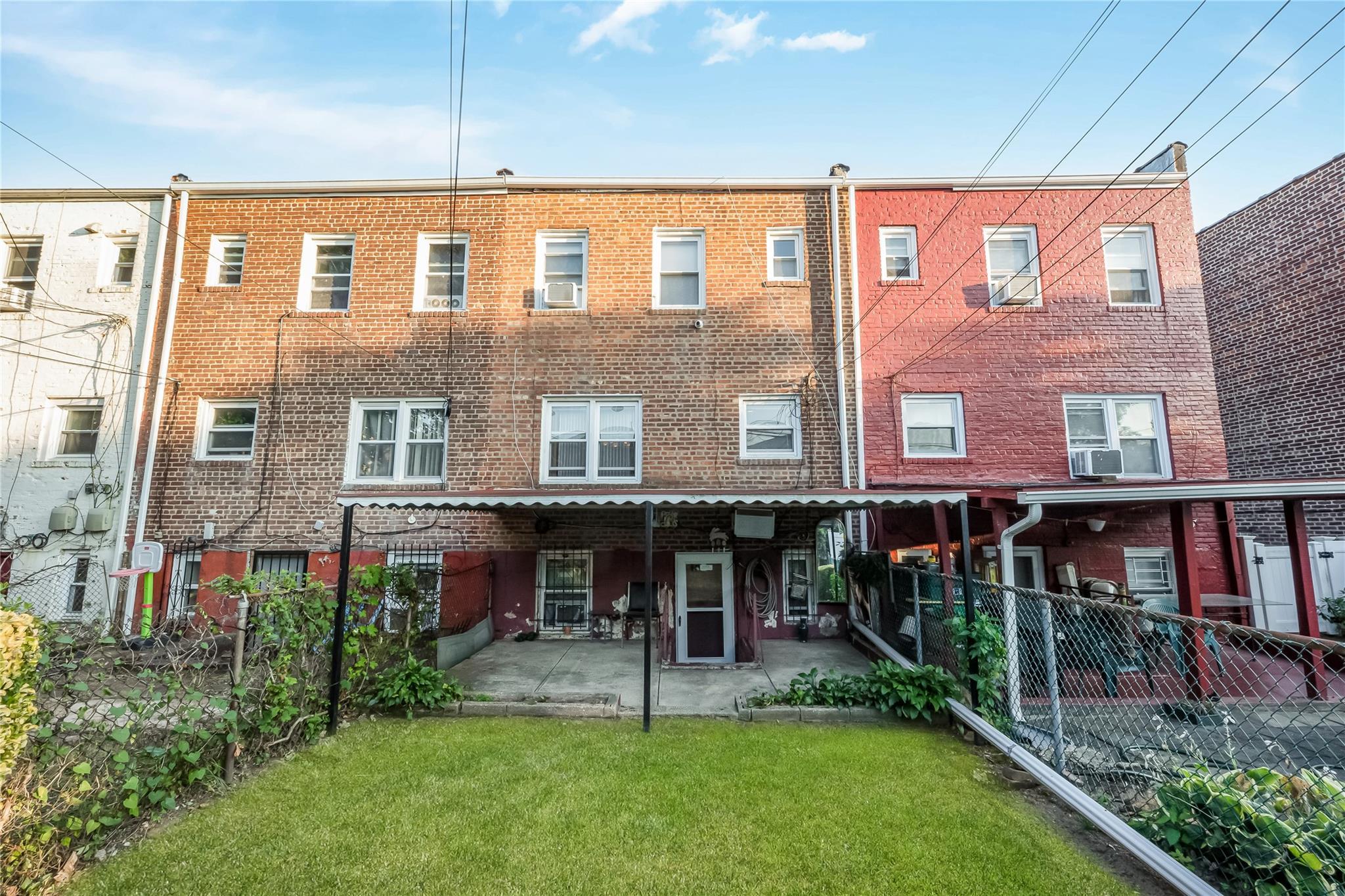 Single Family Murdock  Queens, NY 11429, MLS-884030-23