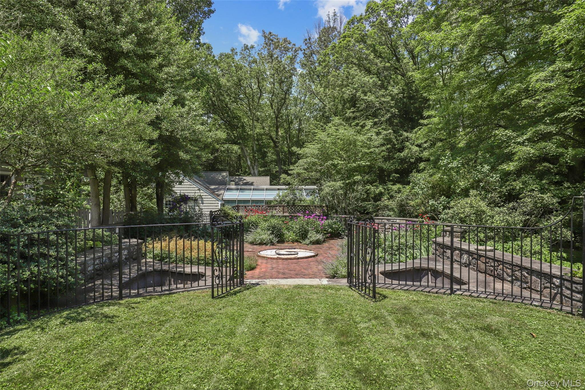 Single Family Pine Brook Westchester County, NY 10506, MLS-884074-5