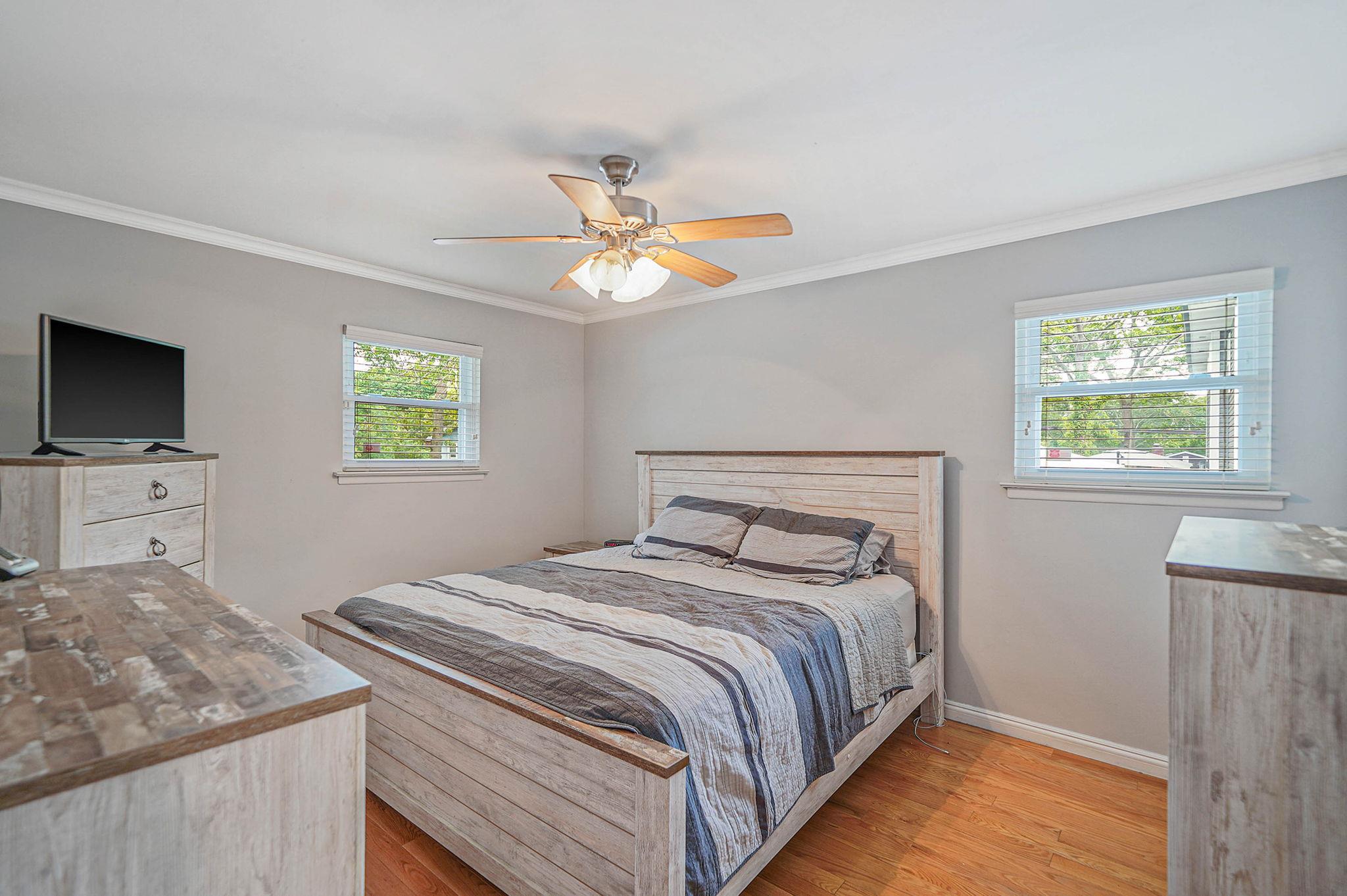 Single Family Holland  Suffolk County, NY 11763, MLS-884075-20