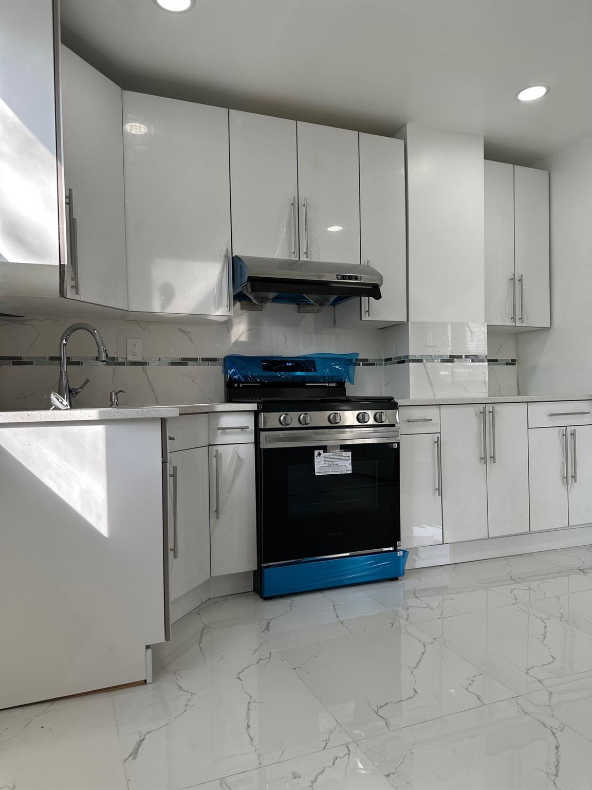 Single Family 107  Queens, NY 11435, MLS-884090-12